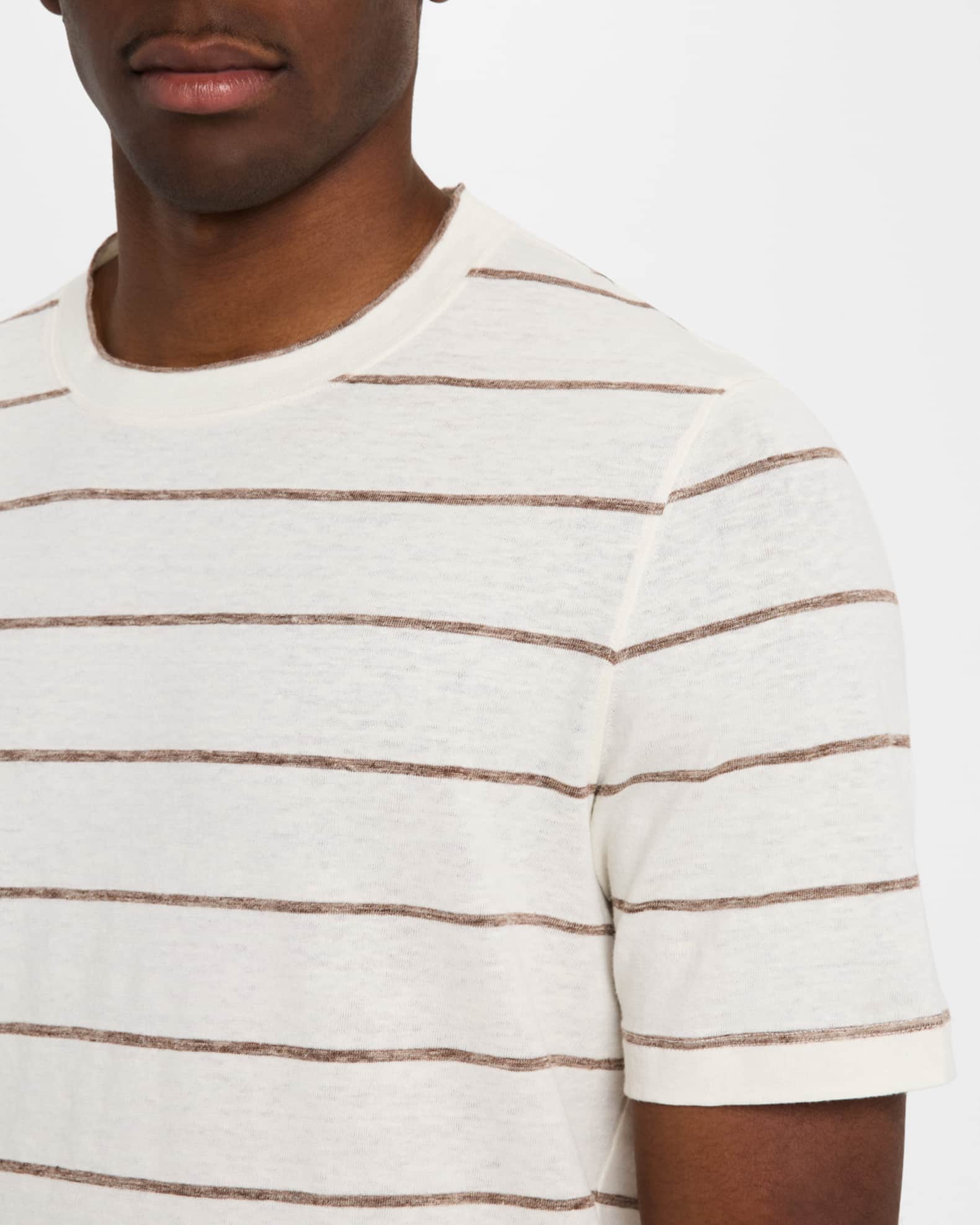 BRUNELLO CUCINELLI リネンジャージー クルーネック半袖Tシャツ BRUNELLO CUCINELLI リネンジャージー クルーネック半袖Tシャツ