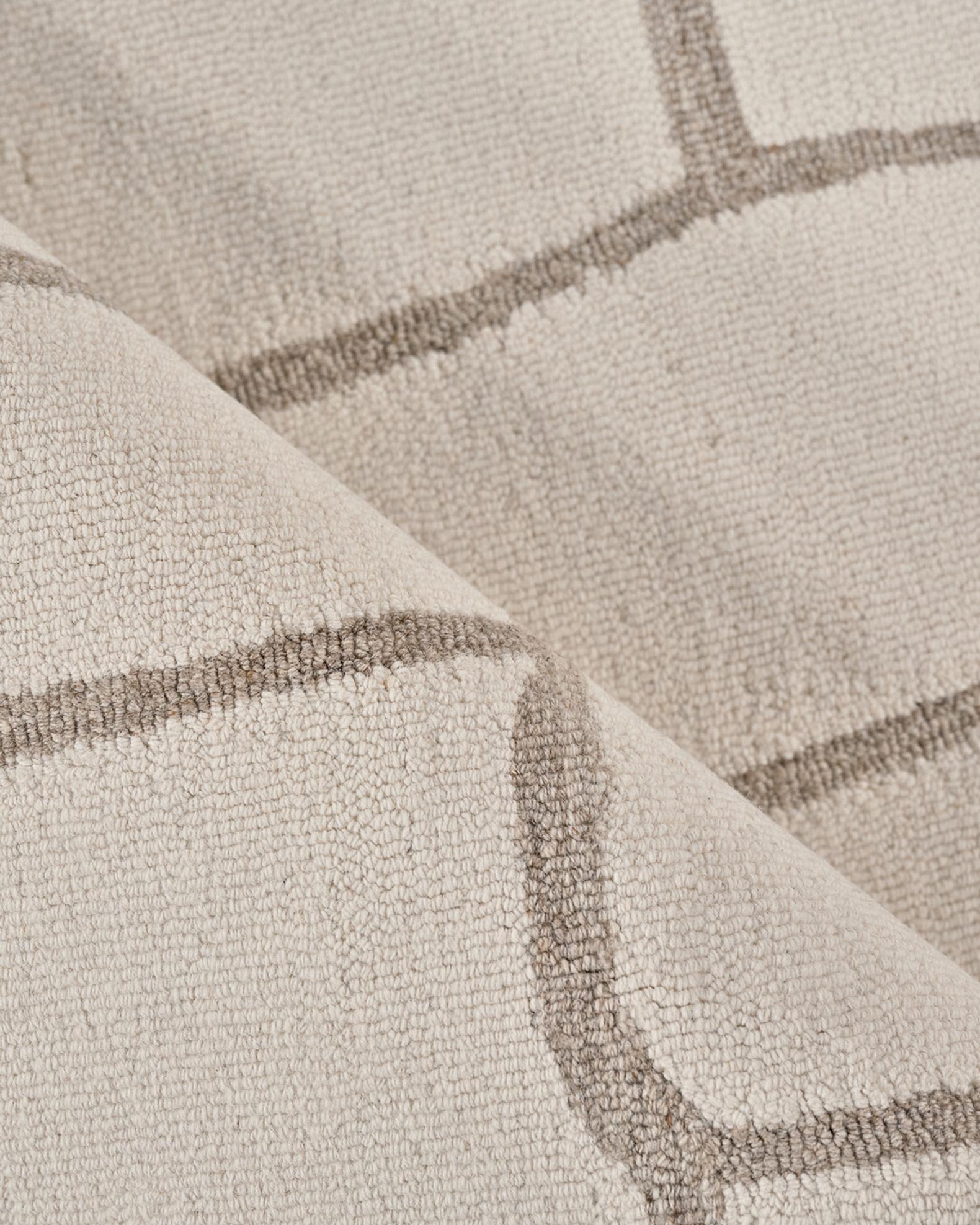 Exquisite Rugs Tangiers Hand-Tufted Ivory/Beige Rug, 9' x 12' | Neiman ...
