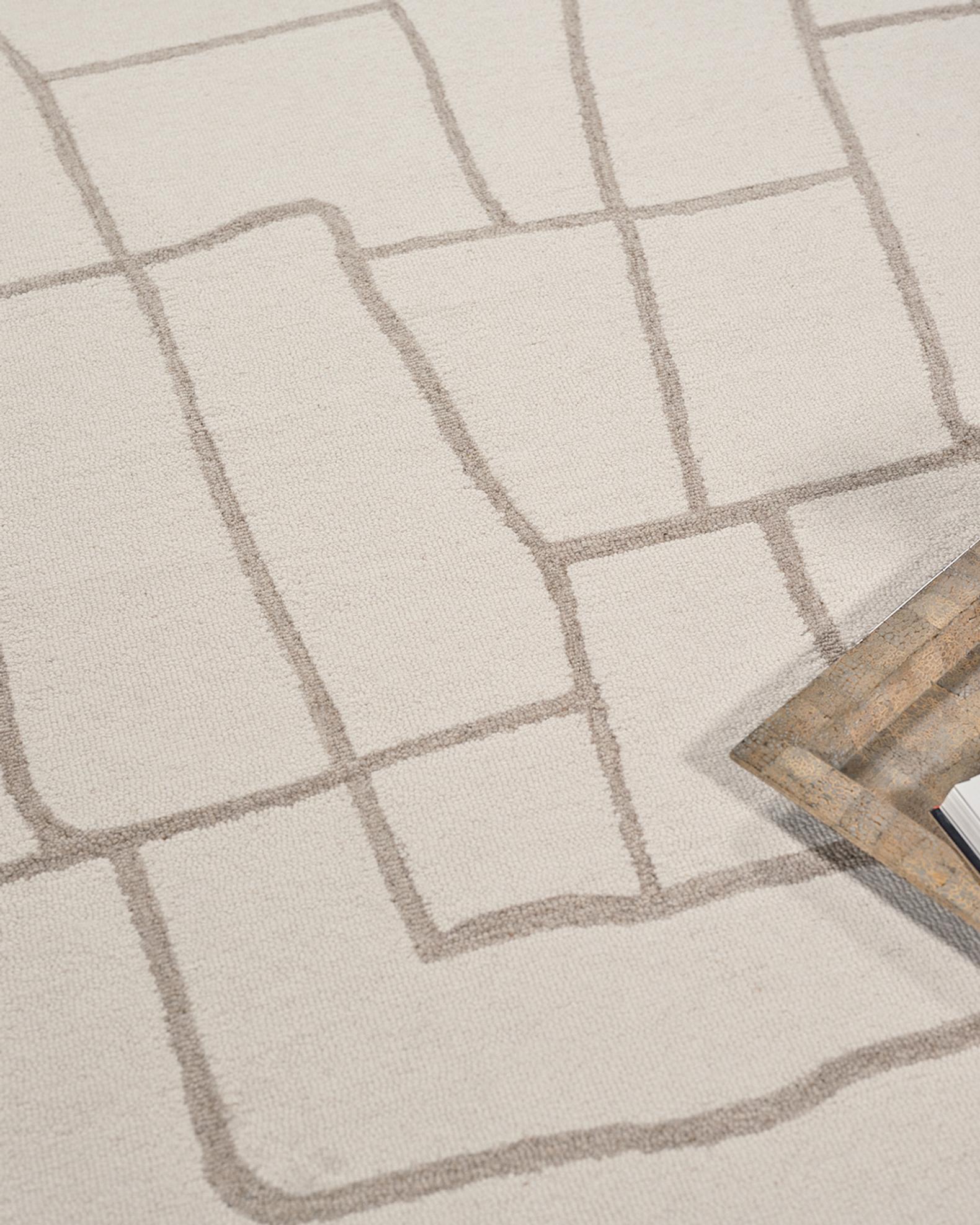 Exquisite Rugs Tangiers Hand-Tufted Ivory/Beige Rug, 9' x 12' | Neiman ...