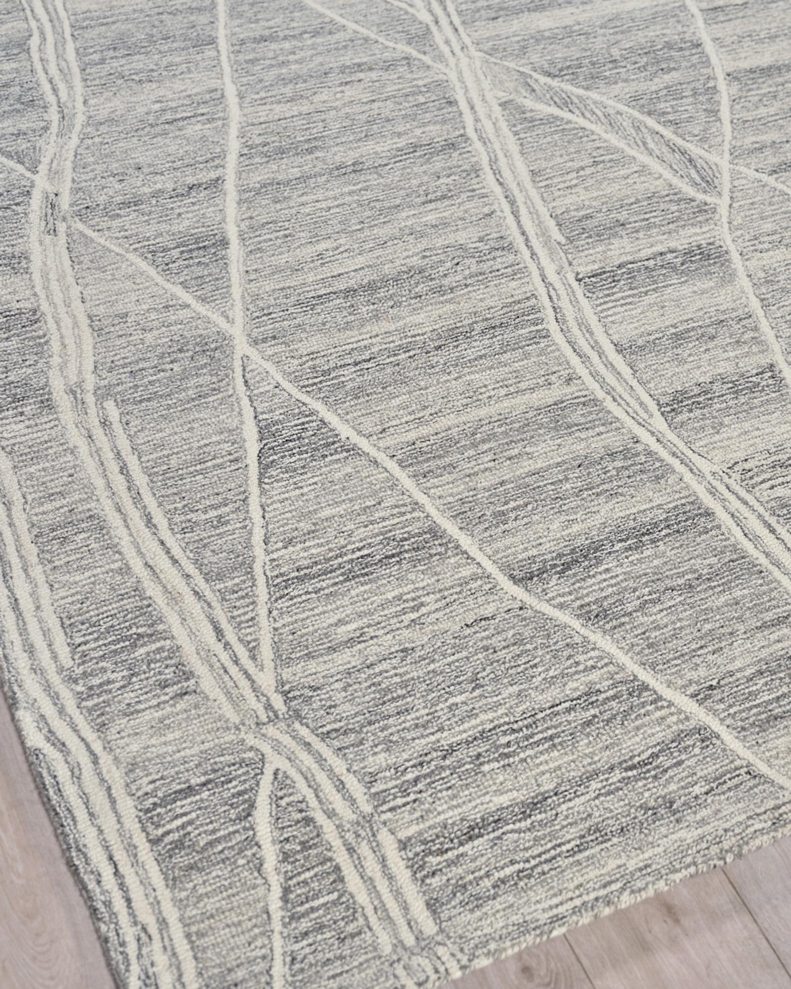 Exquisite Rugs Tangiers Hand-Tufted Gray/Ivory Rug, 10' x 14' | Neiman ...