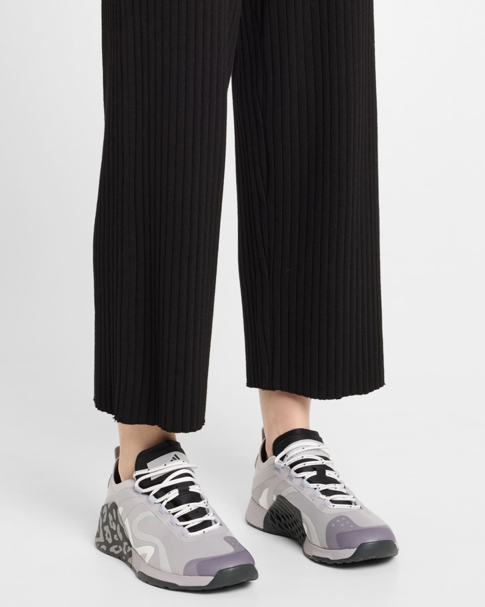 Dropset Lace-Up Training Sneakers 1