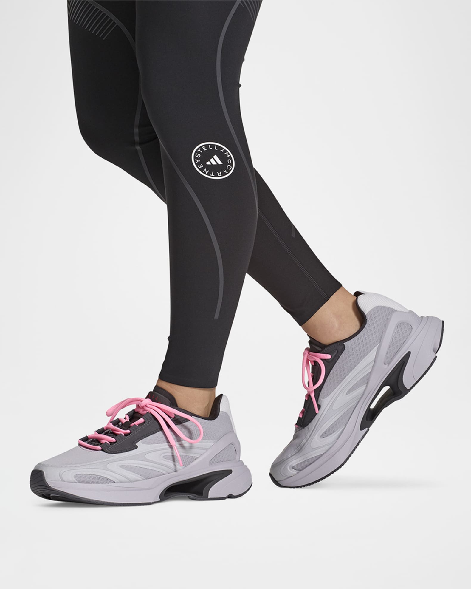 Sportswear 2000 Trainer Sneakers 1