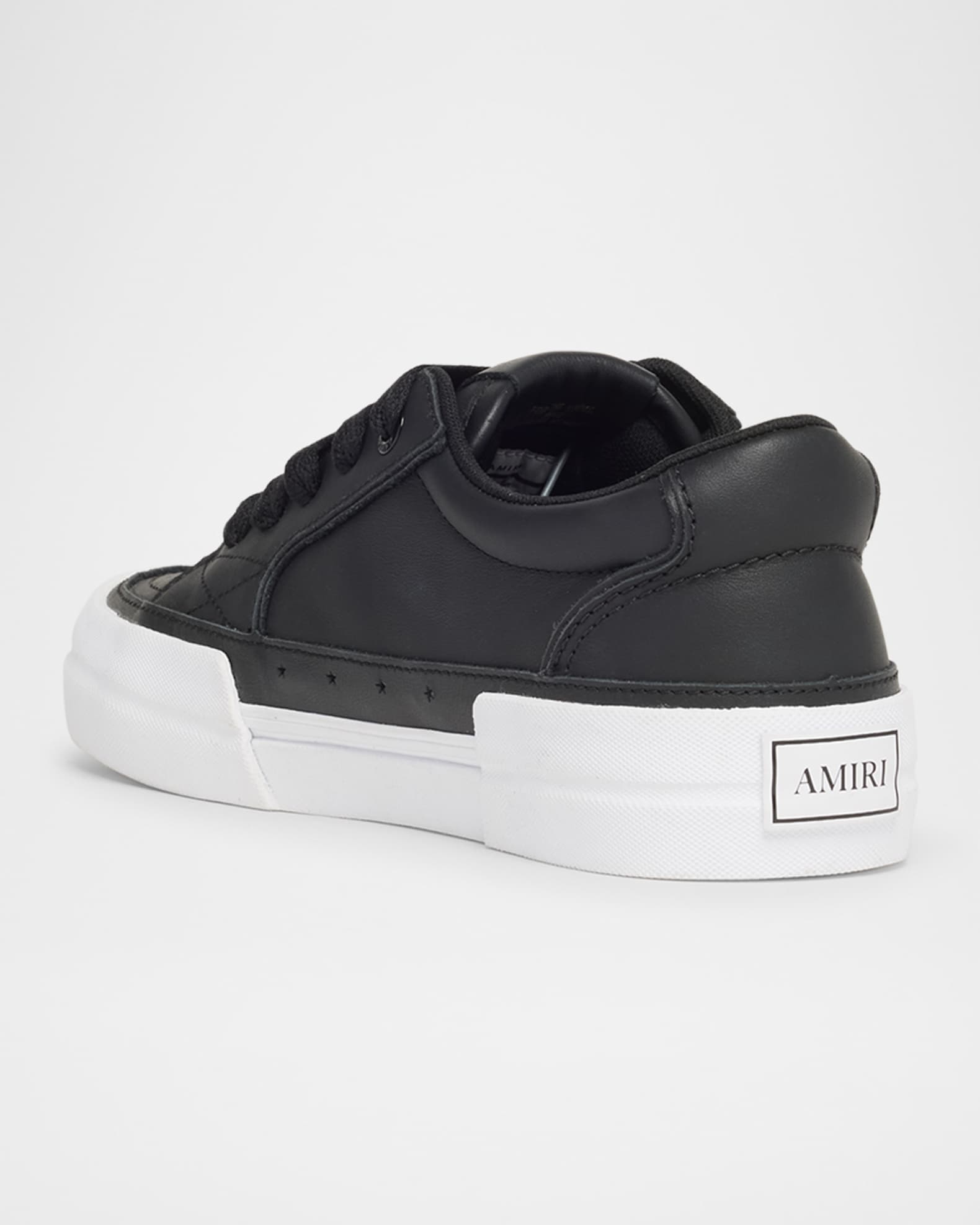 AMIRI Sunset Skate Low レザー アップリケ スニーカー 人気 AMIRI Sunset Skate Low レザー スニーカー アップリケ付き