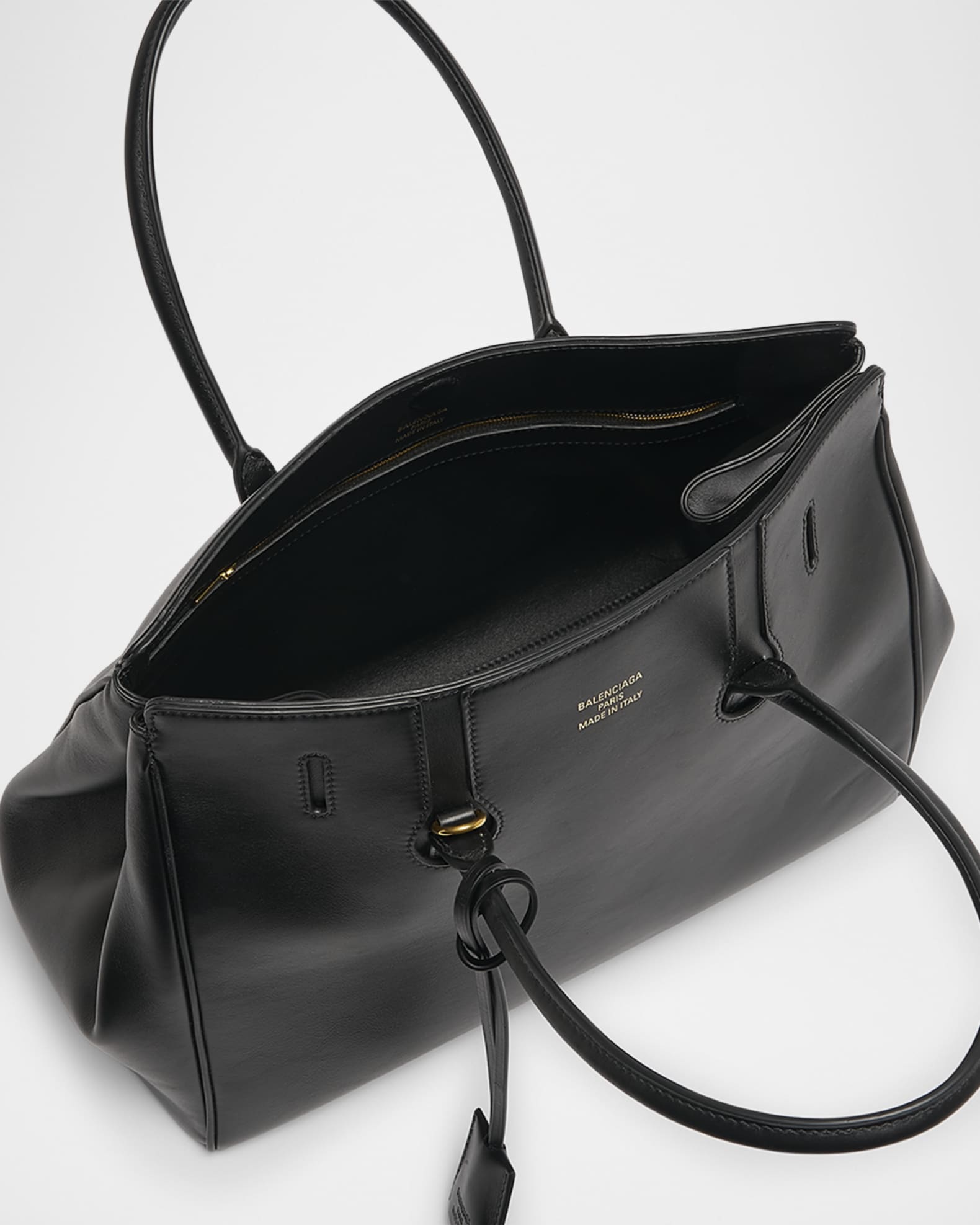 Balenciaga Hampton Small Smooth Leather Tote Bag | Neiman Marcus