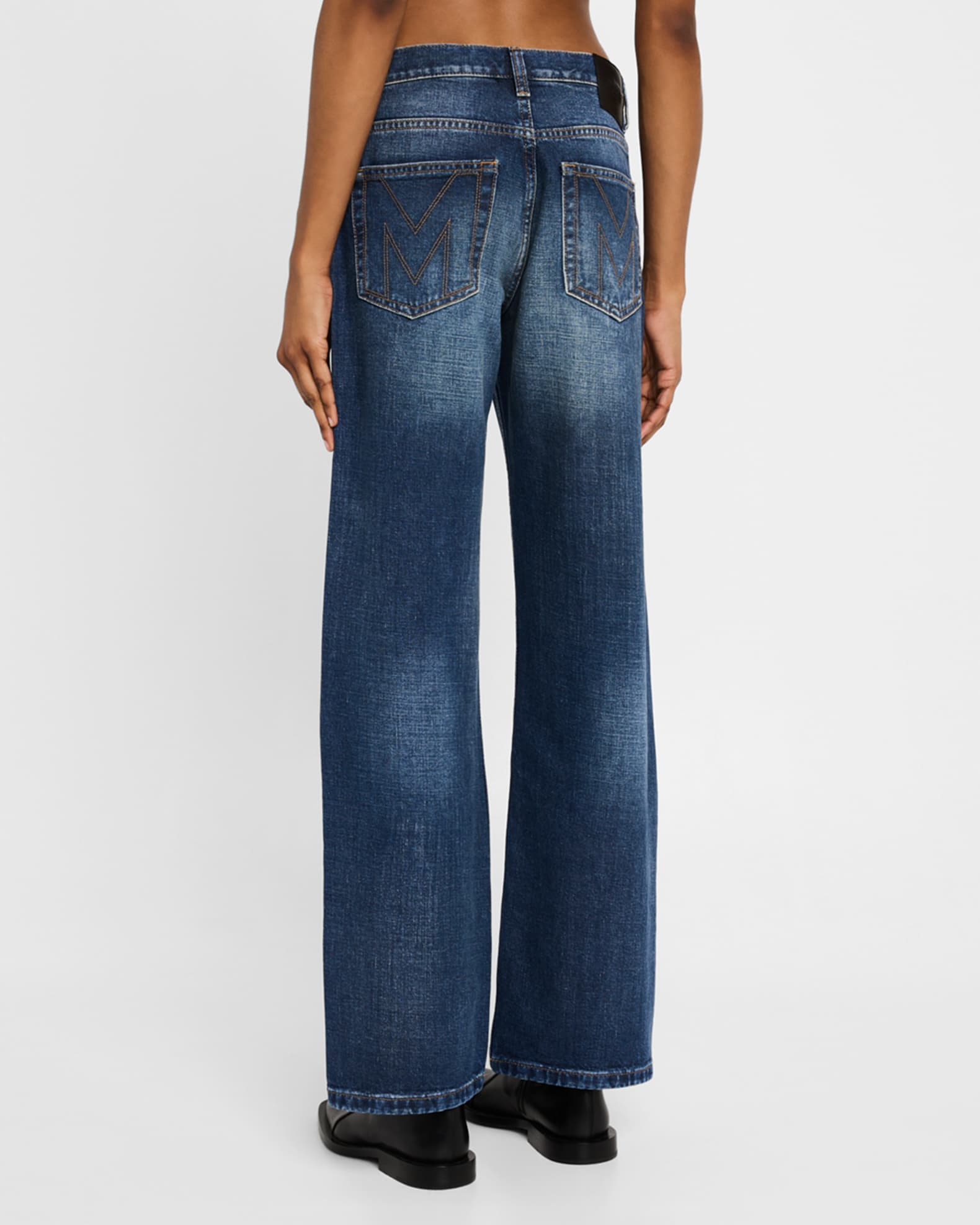 デニム・ジーパン MARC JACOBS STRAIGHT-FIT DENIM JEANS Marc Jacobs The Jean Straight-Leg Pants | Neiman Marcus
