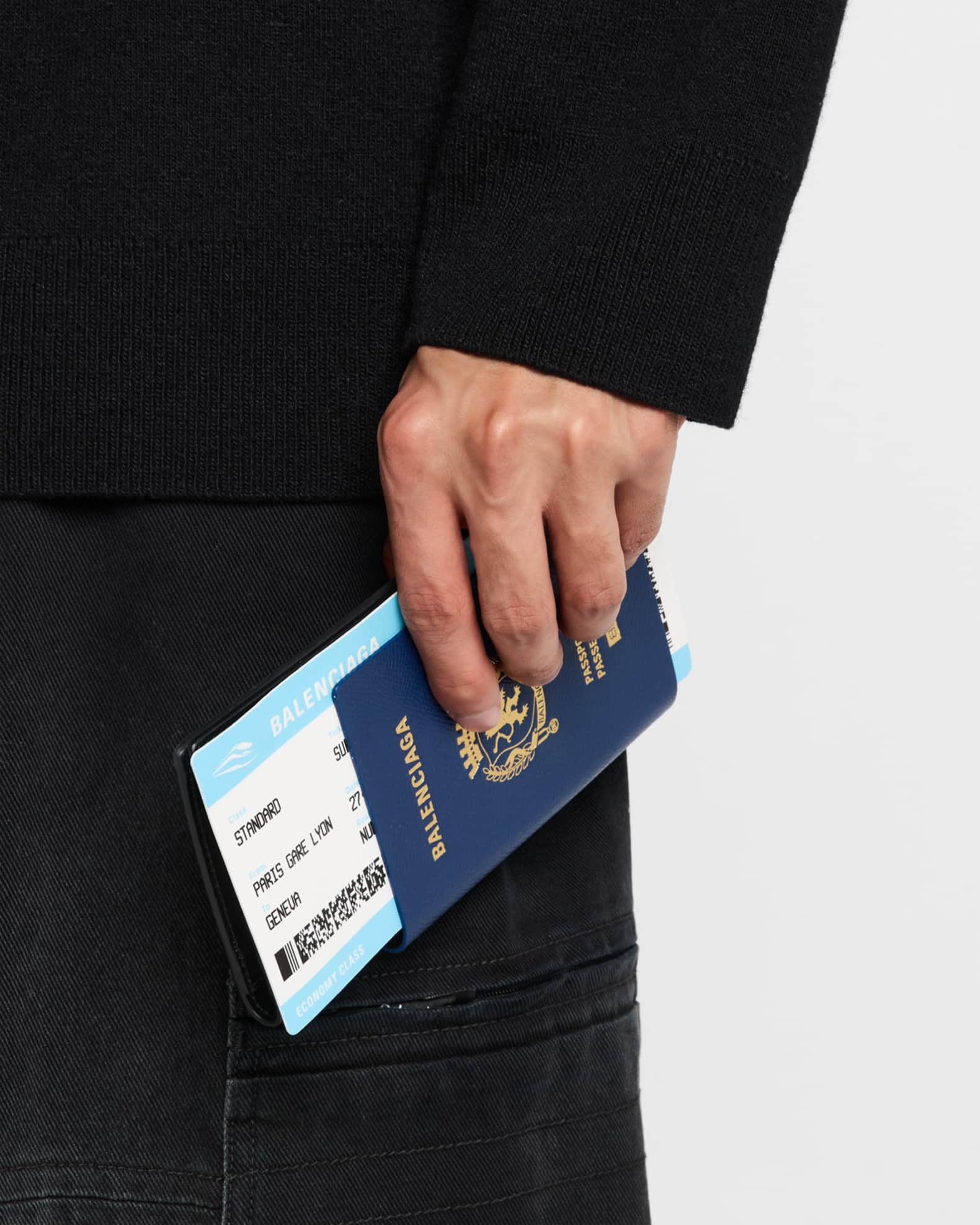 Men's Passport Long Wallet with One Ticket in Passport 1