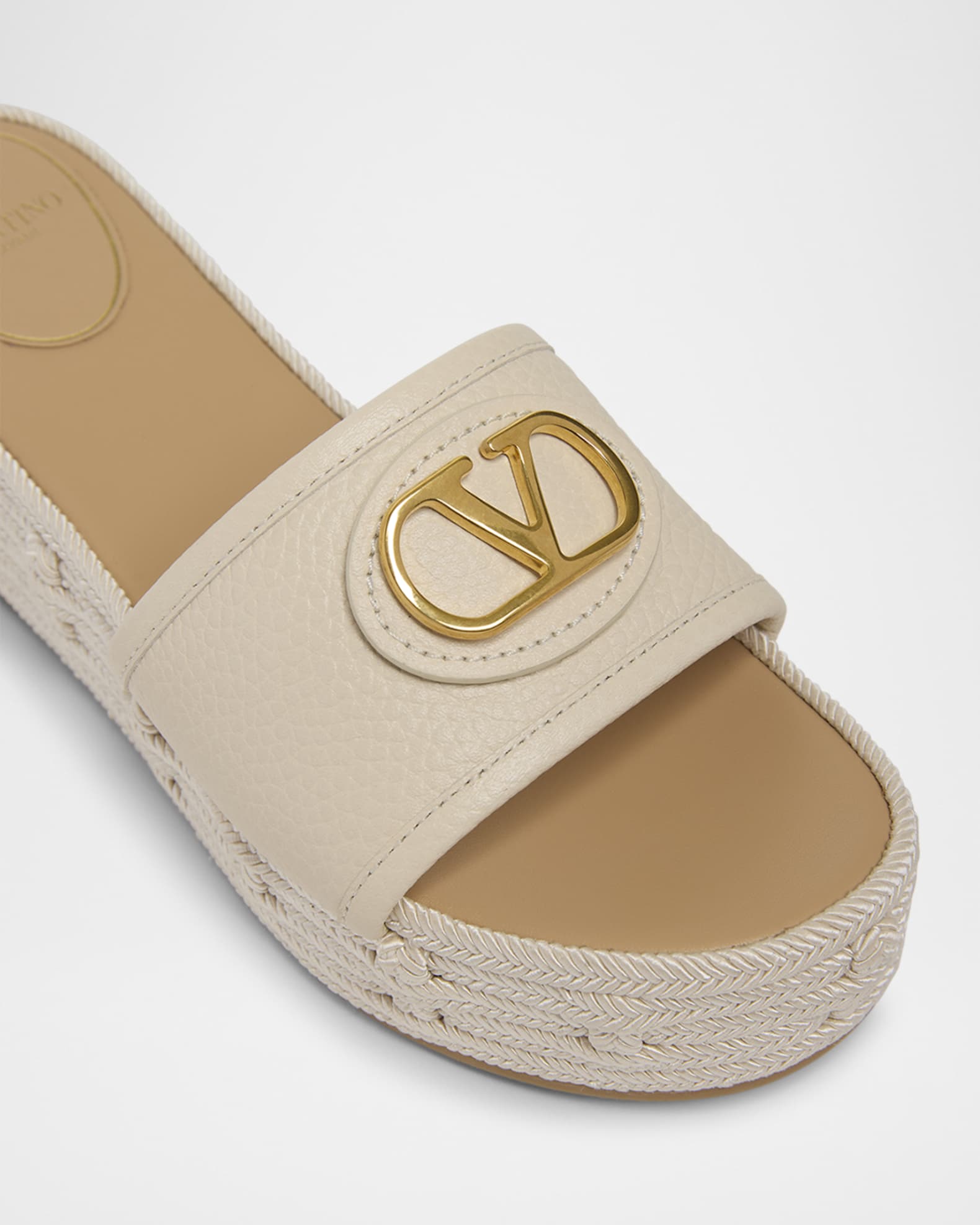 サンダル VALENTINO GARAVANI Caramel Leather Vlogo Espadrilles Valentino Garavani Caramel Leather Vlogo Espadrilles