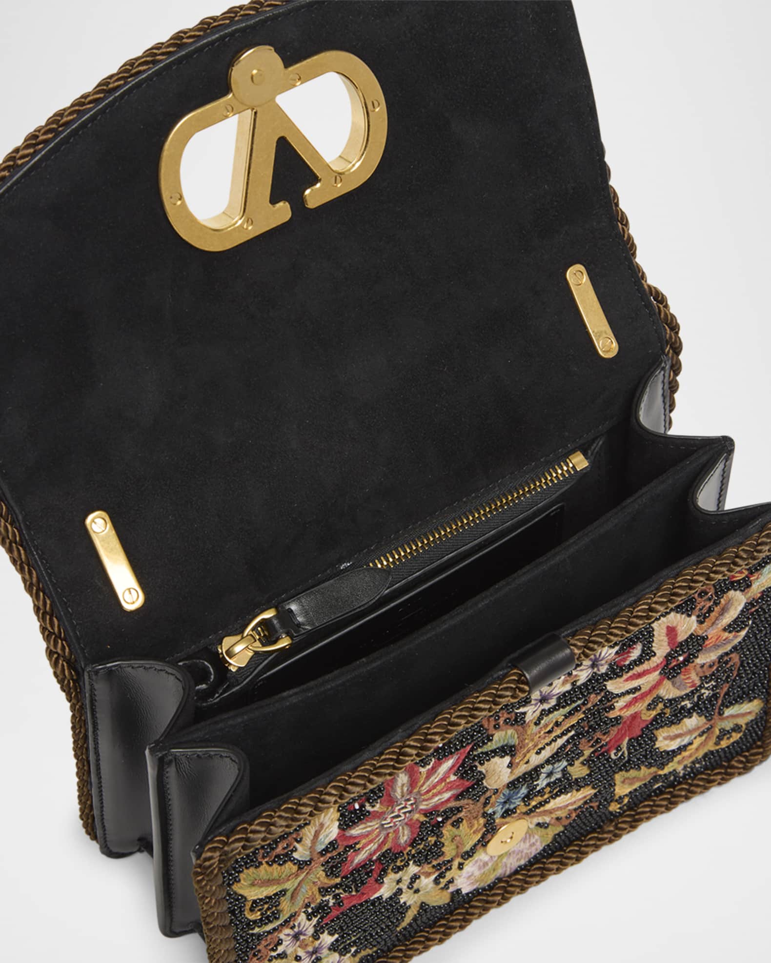 ショルダーバッグ・ポシェット Valentino Garavani Vain Small Shoulder Bag VALENTINO GARAVANI Vain レザー スモール ショルダーバッグ