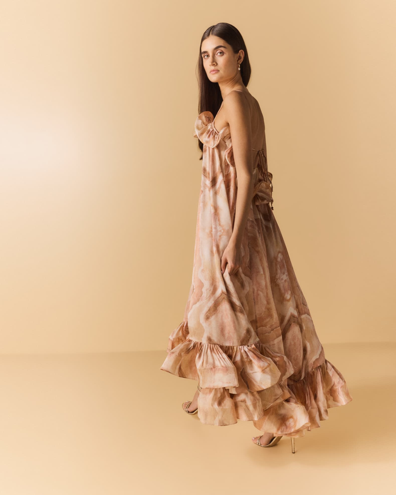 【Zimmermann】LUMINOSITY RUFFLE GOWN ラッフル ガウン Zimmermann Illuminate Flounce Gown | Neiman Marcus