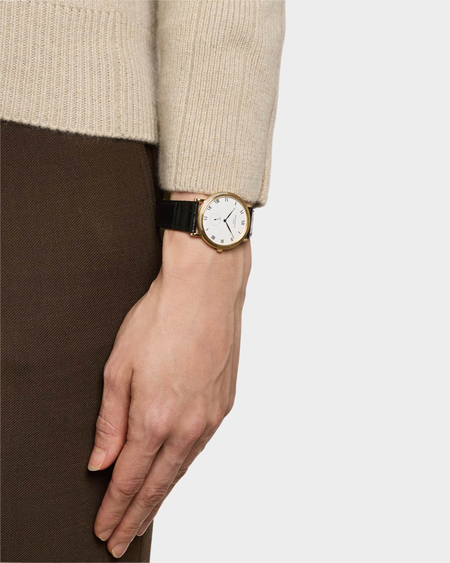 Patek Philippe 18K Yellow Gold Calatrava 33mm Vintage 1990s Watch 1