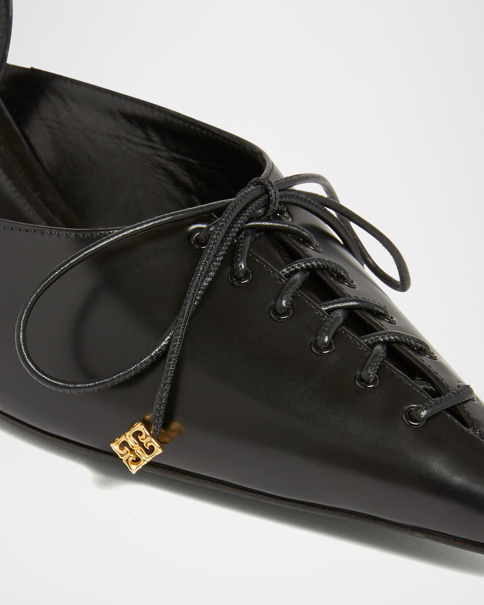 【関税＆送料込み】Givenchy Leather Lace-Up Slingbacks Lace-up slingbacks in leather in - black | Givenchy US