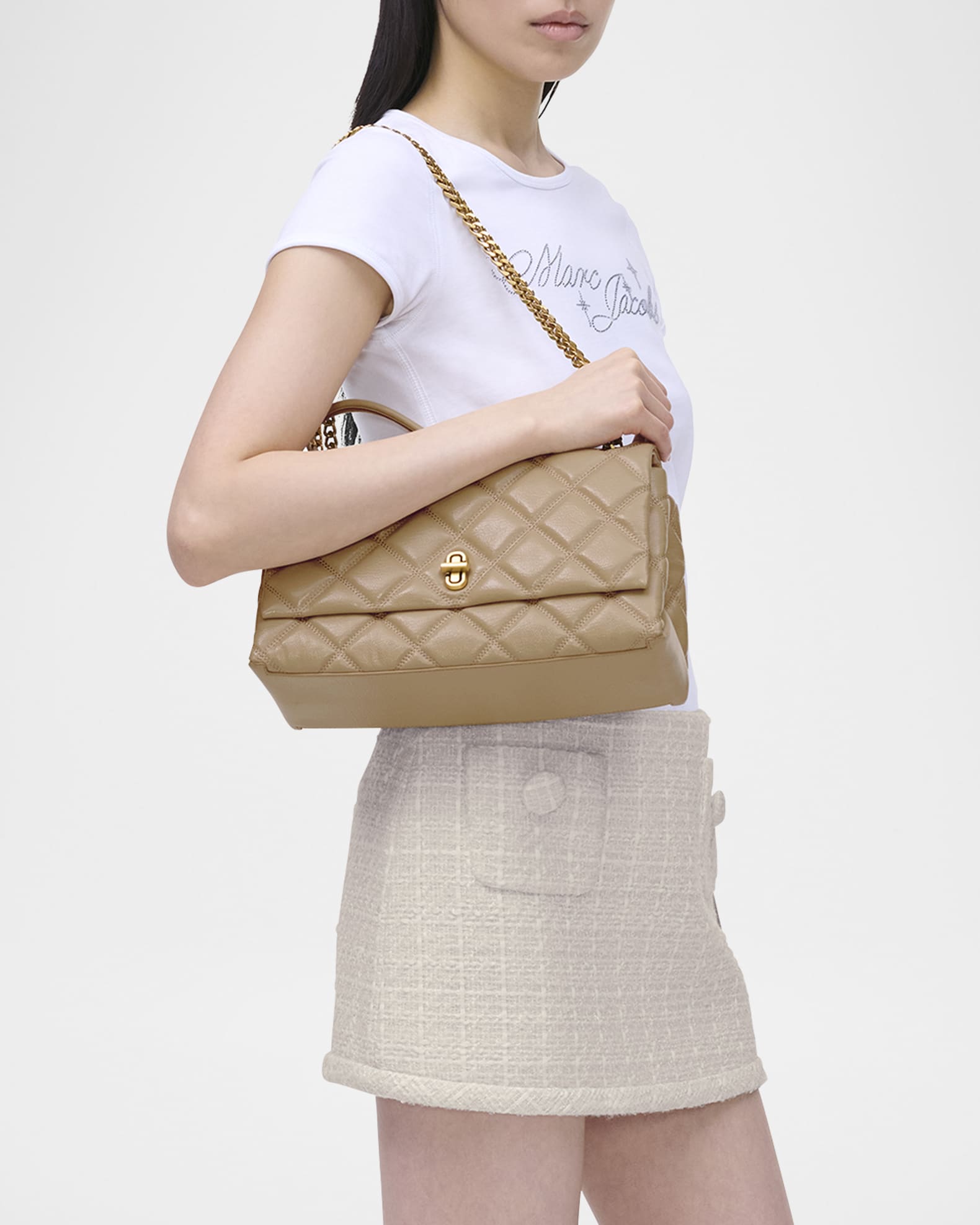 【関税込み】The Dual Chain Shoulder Bag - Marc Jacobs - Cott Marc Jacobs The Dual Chain Shoulder Bag | Neiman Marcus