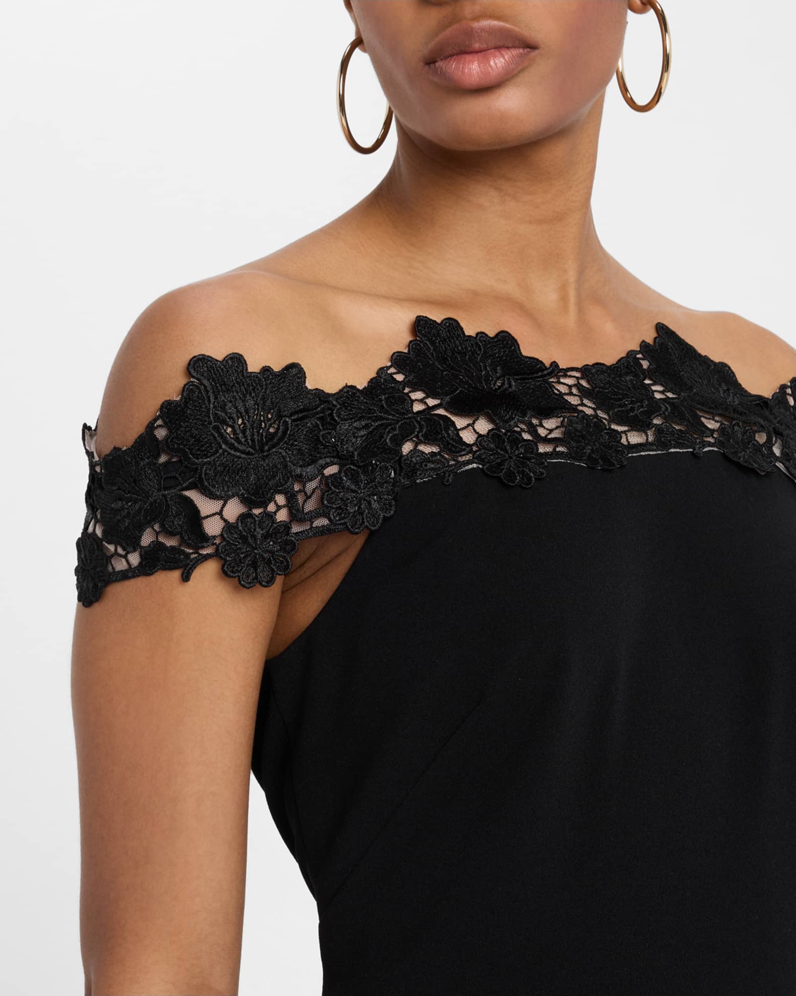 aidan mattox white lace dress Aidan Mattox