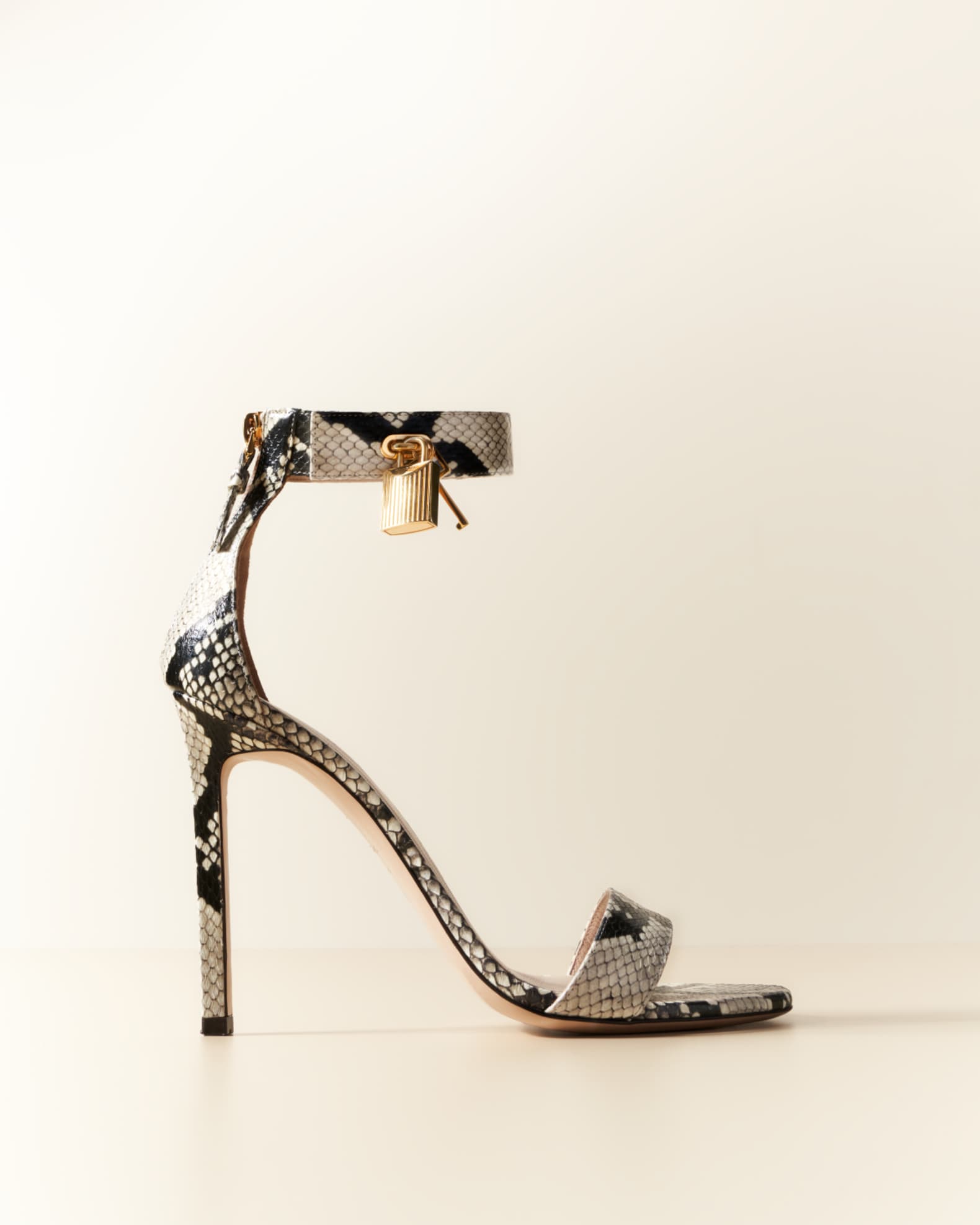 【関税＆送料込み】Tom Ford Python Print Sandal TOM FORD Lock Python Embossed Ankle-Cuff Sandals | Neiman Marcus