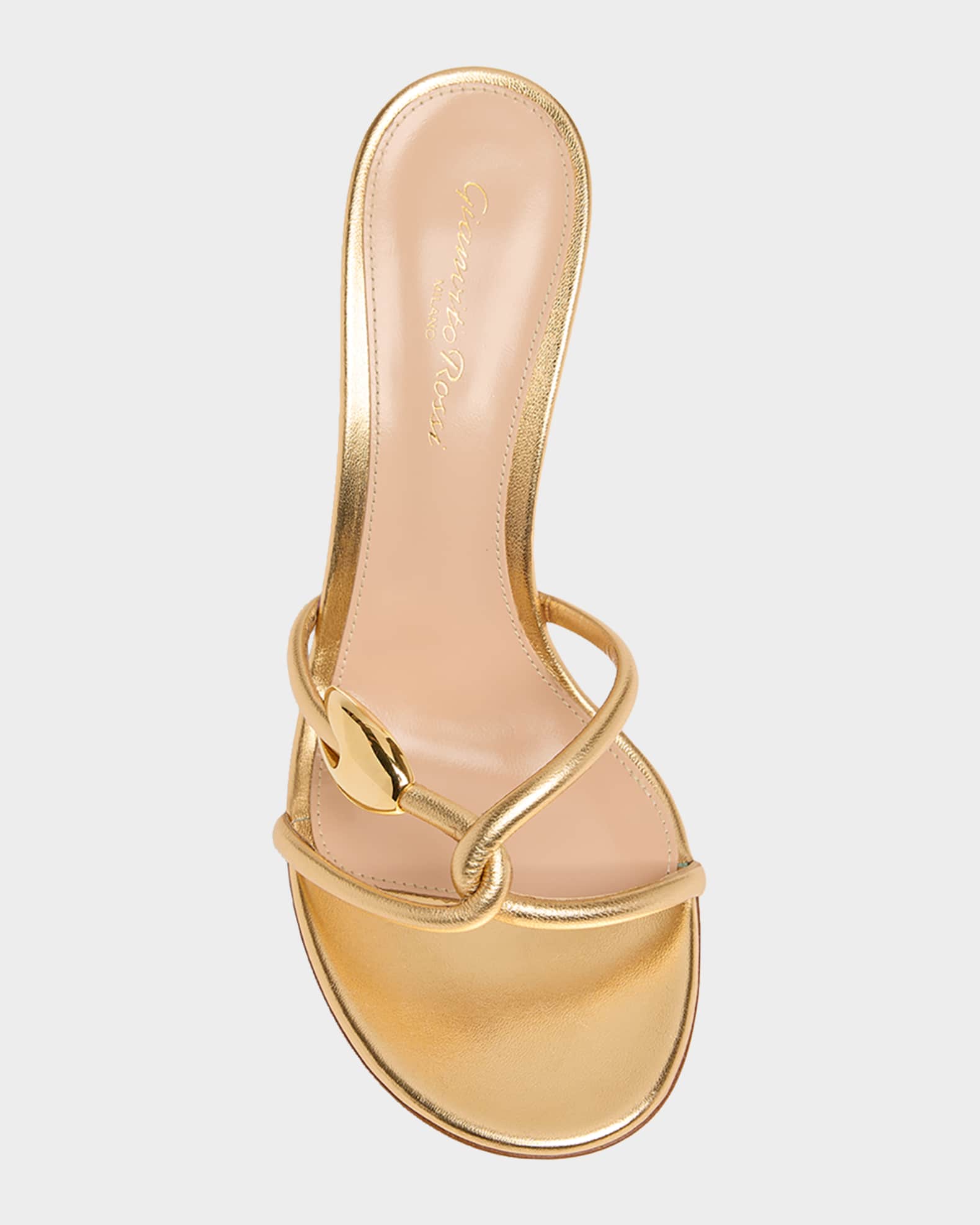 2025年購入【Gianvito Rossi】ゴールド フラットシューズ 2025年購入【Gianvito Rossi】ゴールド フラットシューズ