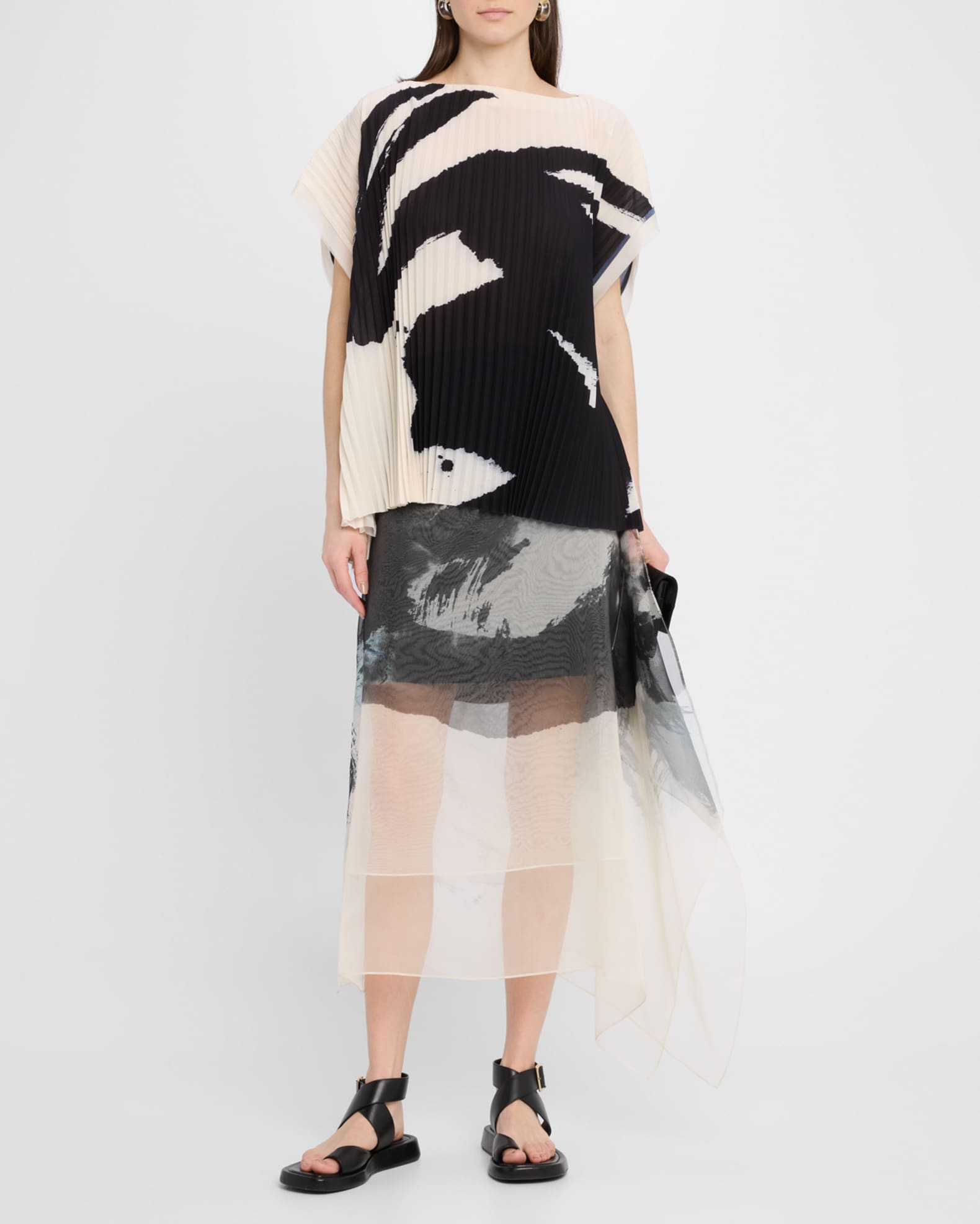 Boatneck Pleated Square Top With Artwork By Tong 1