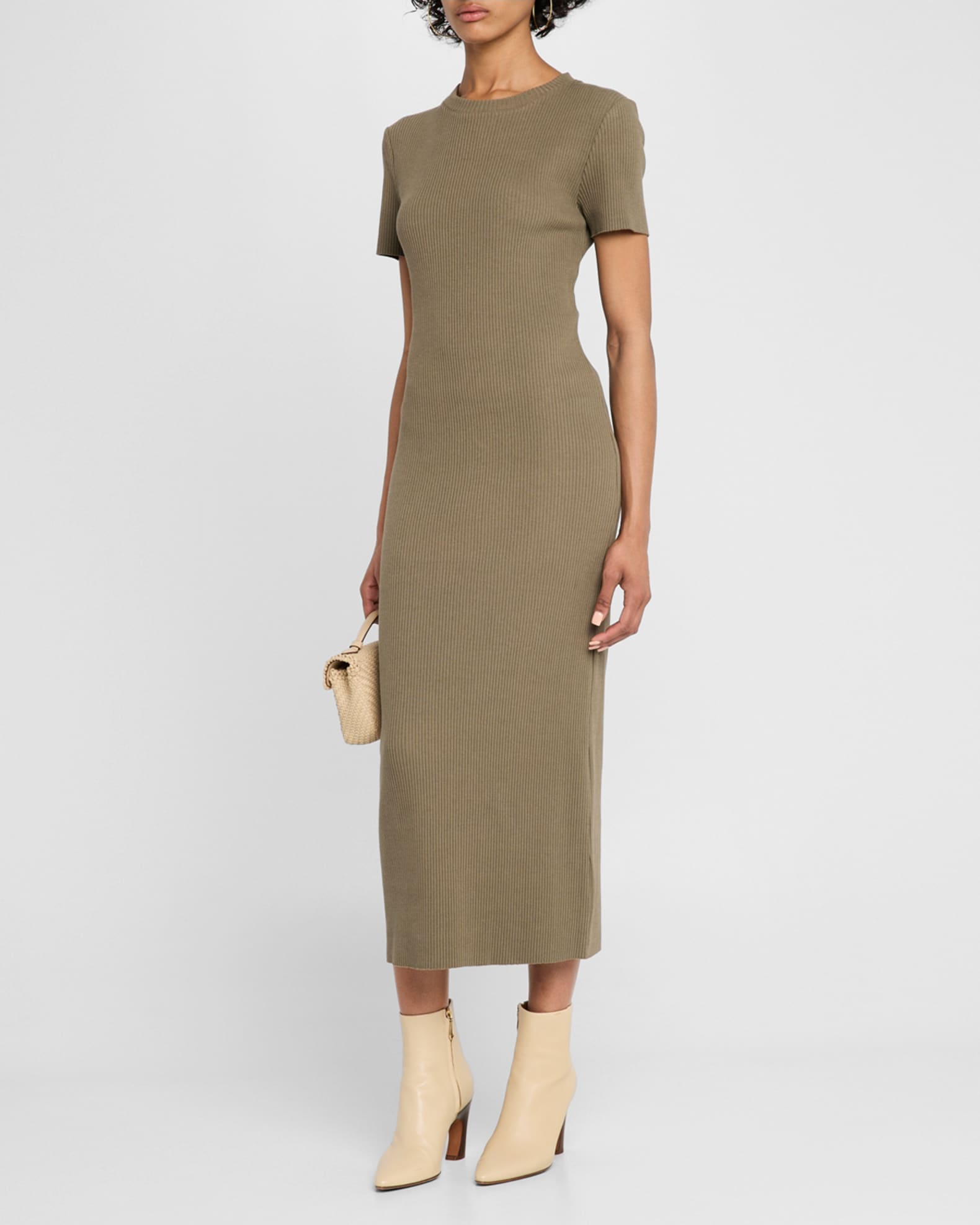 Short-Sleeve Ribbed Midi Dress 1