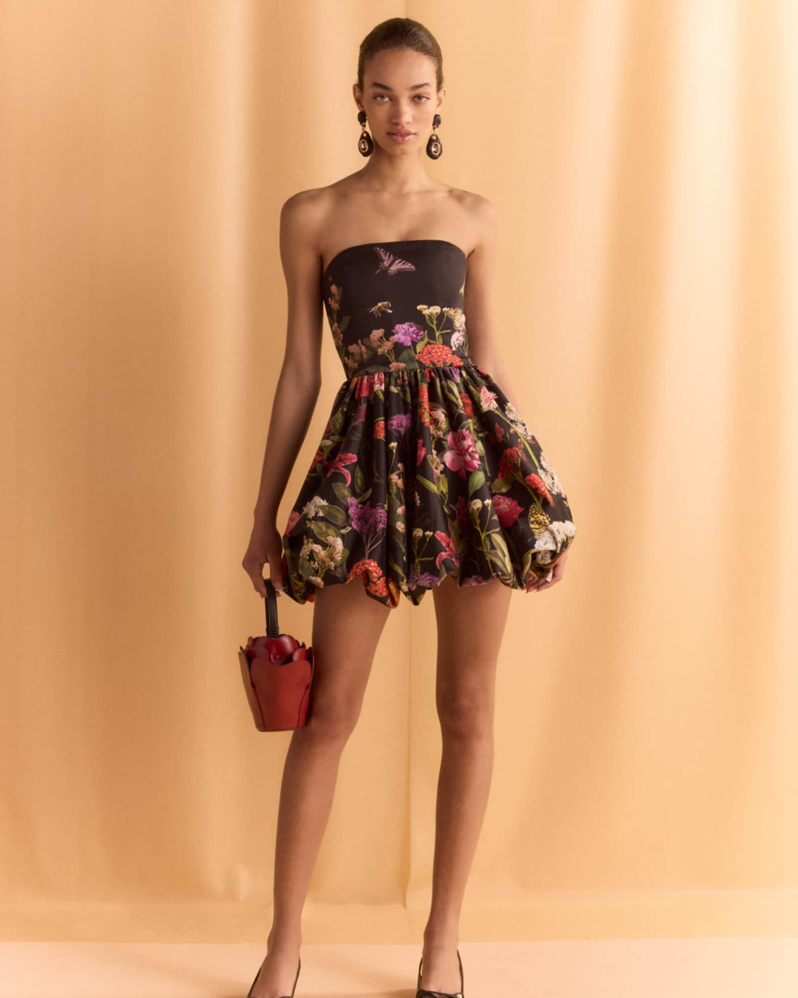 Alice + Olivia Asha Strapless Structured Bubble-Hem Mini