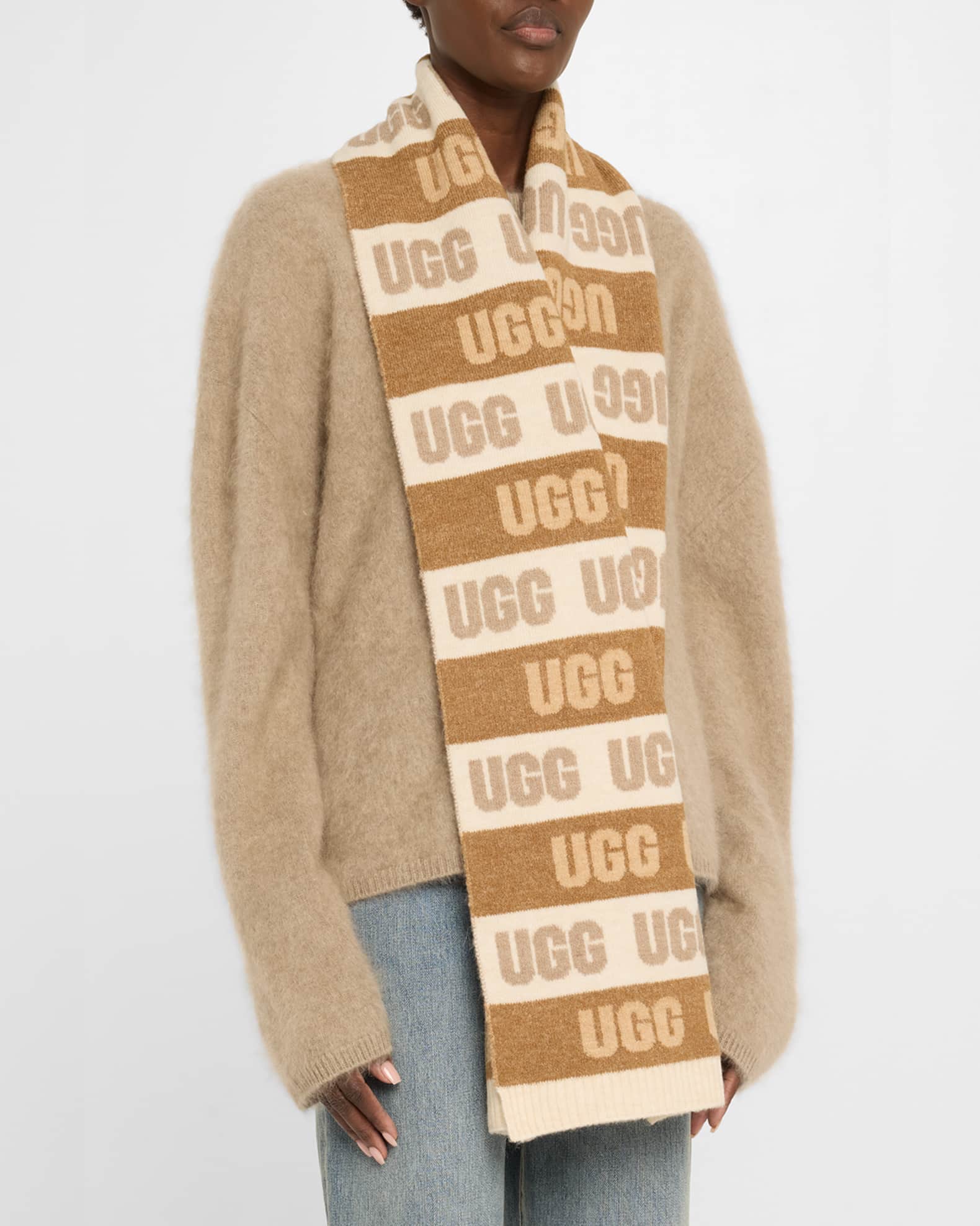 sale!国内発送☆UGG KNITGRAPHIC LOGO SCARF UGG Logo Graphic Striped Scarf | Neiman Marcus
