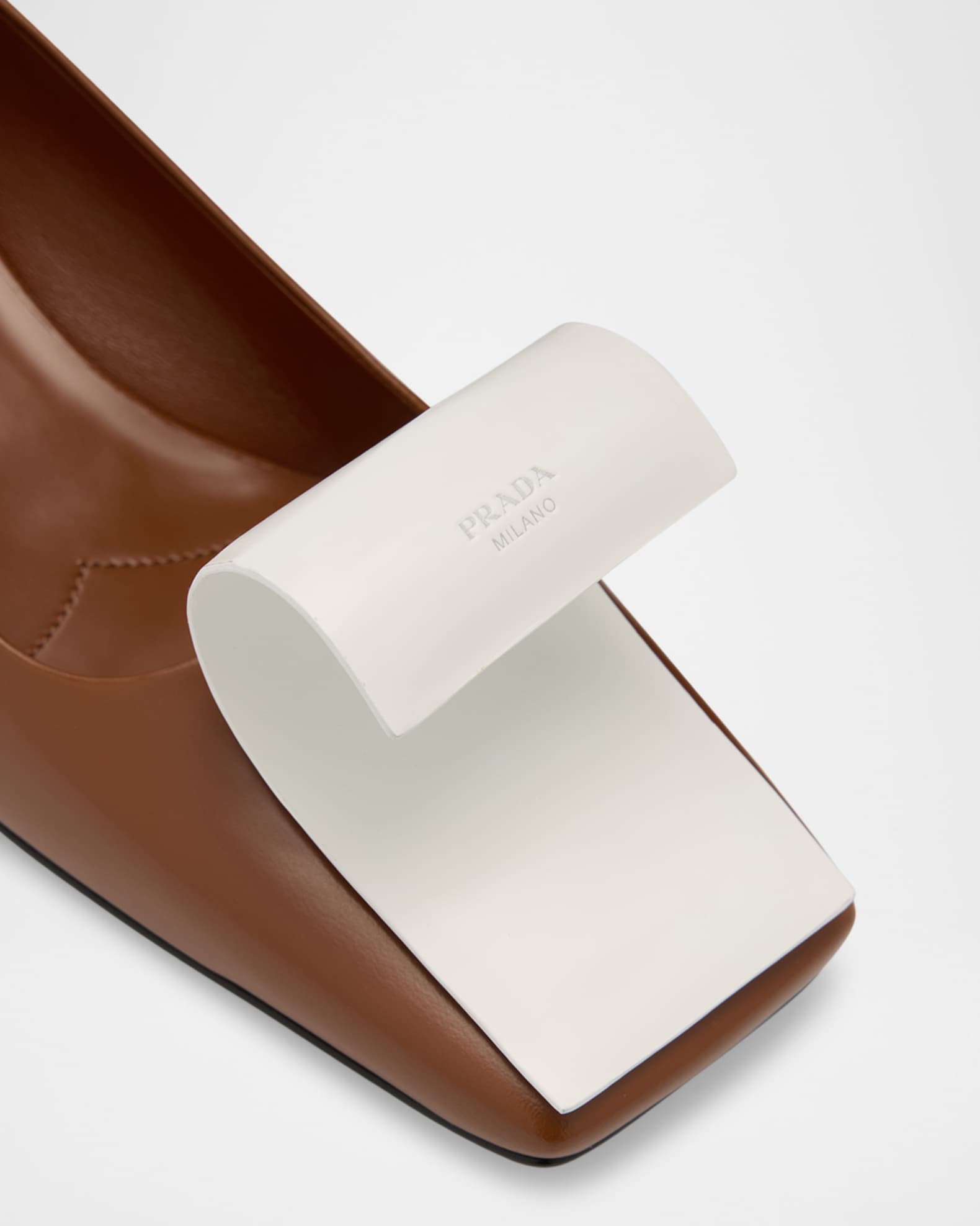 【正規通販】 Prada Dual Marcus Neiman | Detail Ribbon with Pumps Leather 靴