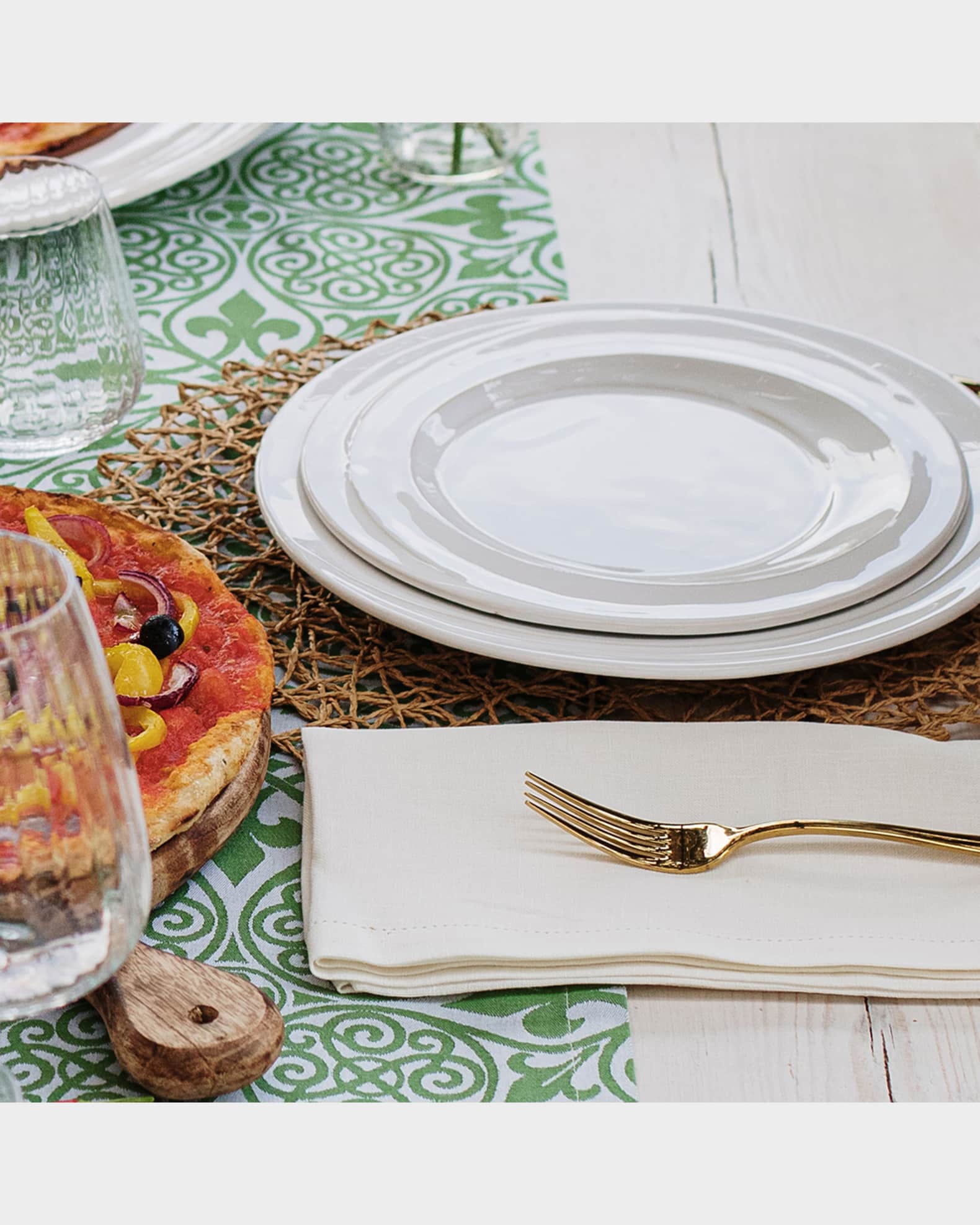 Luna Salad Plate 0
