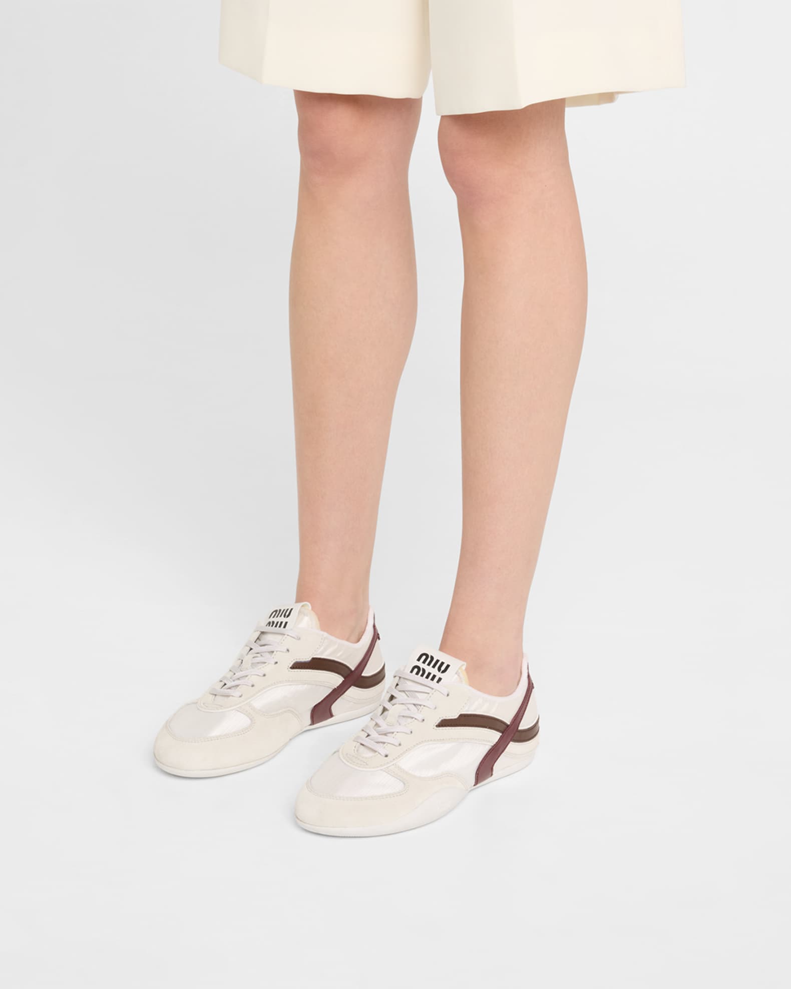 商品画像：Miu Miu: Women's Patent Leather Clogs (Red) | DSMNY E-SHOP 4