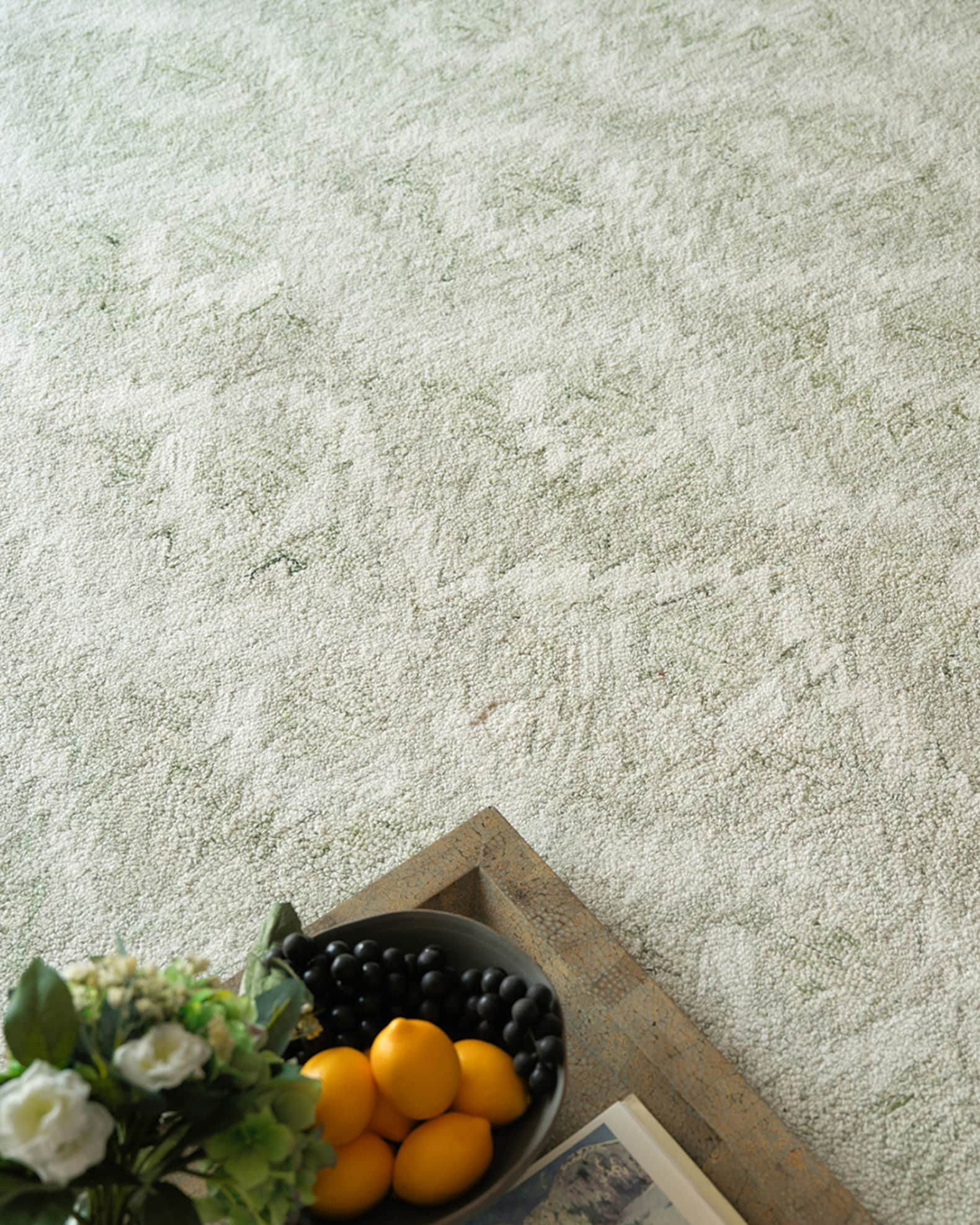 Exquisite Rugs x THE MET Bargello Hand-Tufted Light Green Rug, 6' x 9 ...