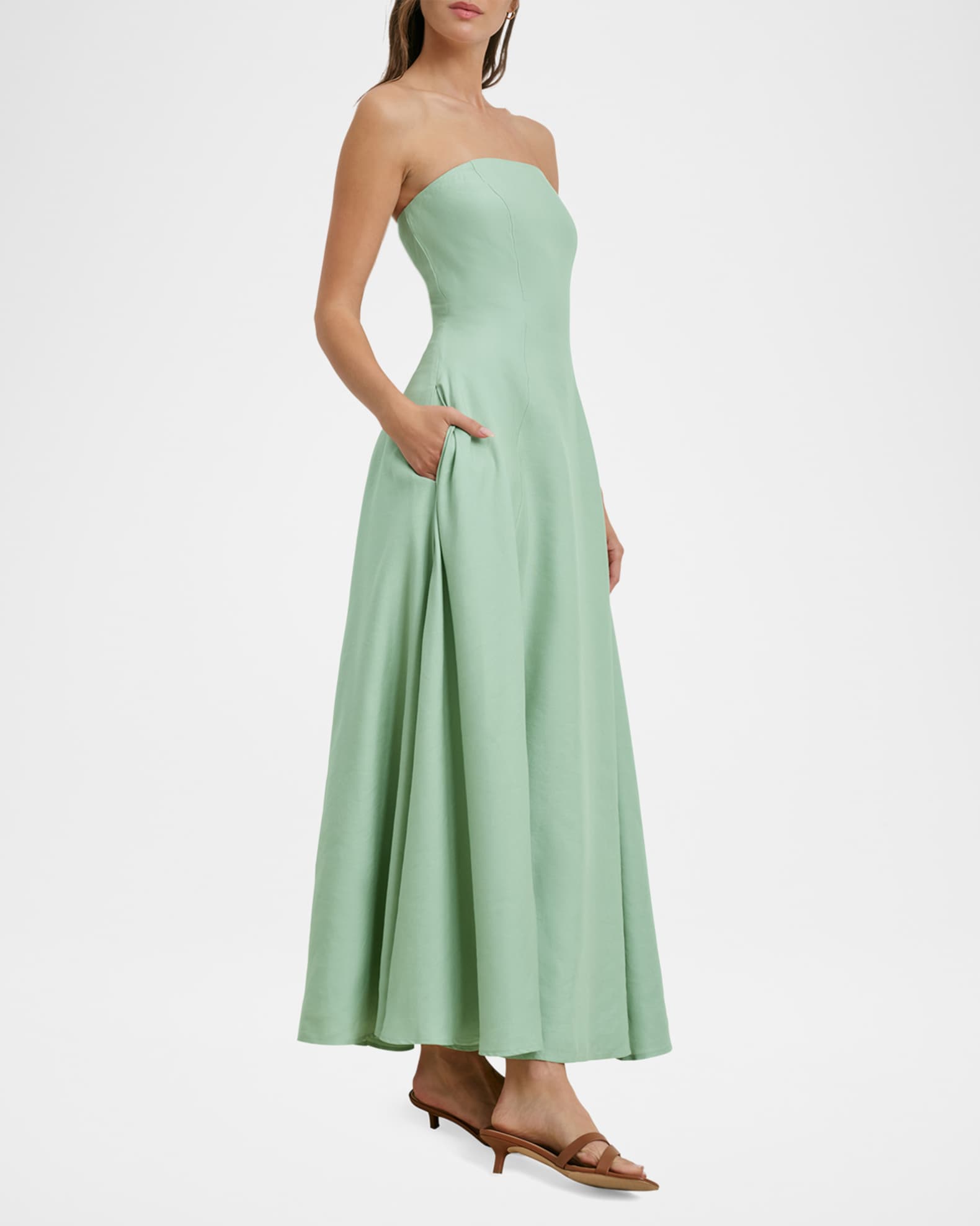 The Favorite Linen Dress | Neiman Marcus