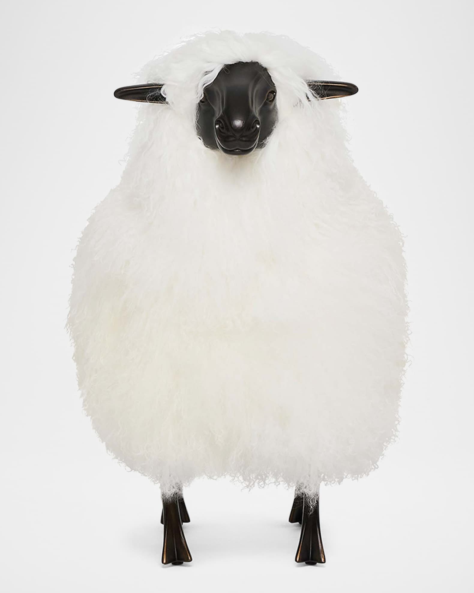 Lucie Baby Sheepskin Bench 1