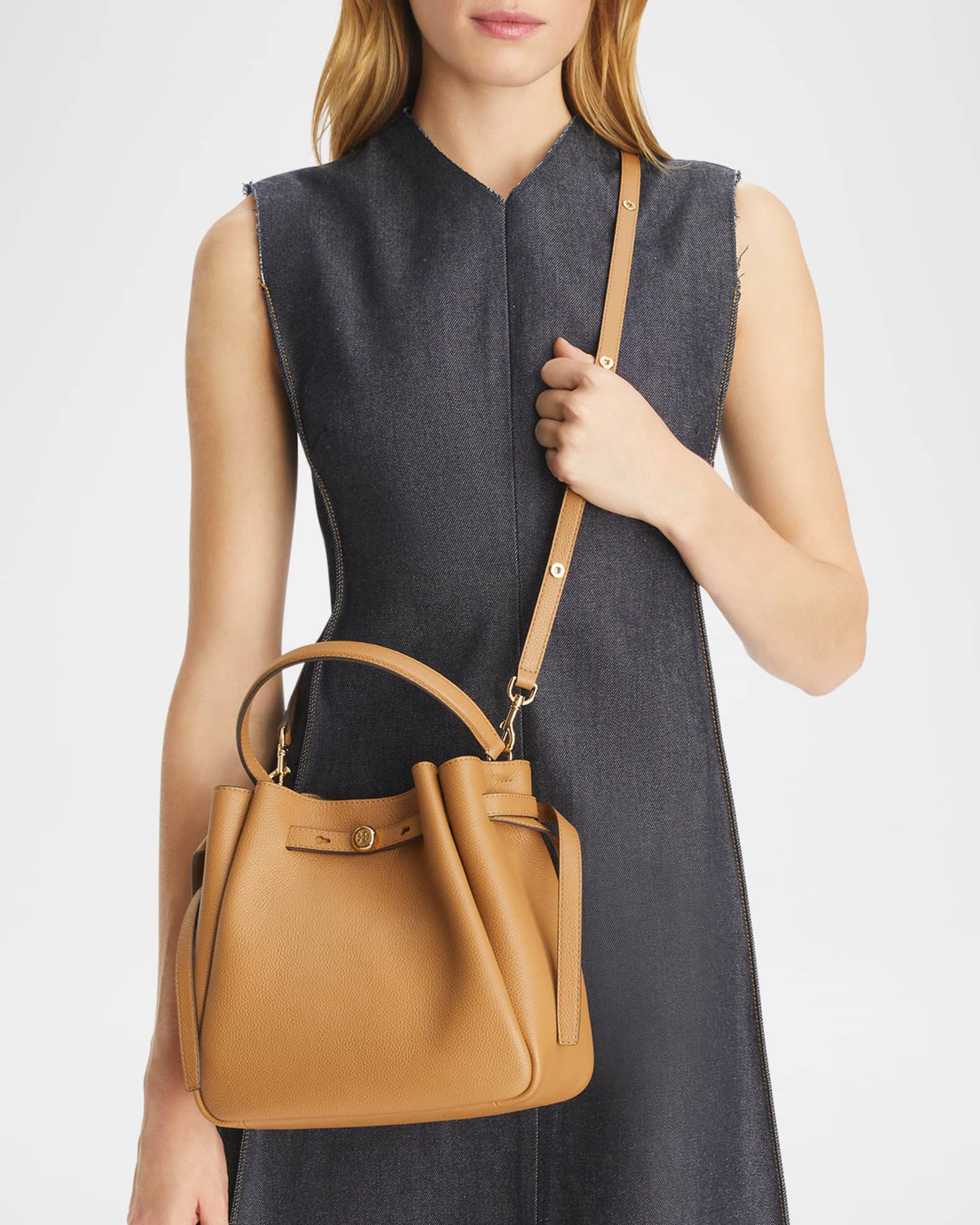 Romy Bucket Bag 1