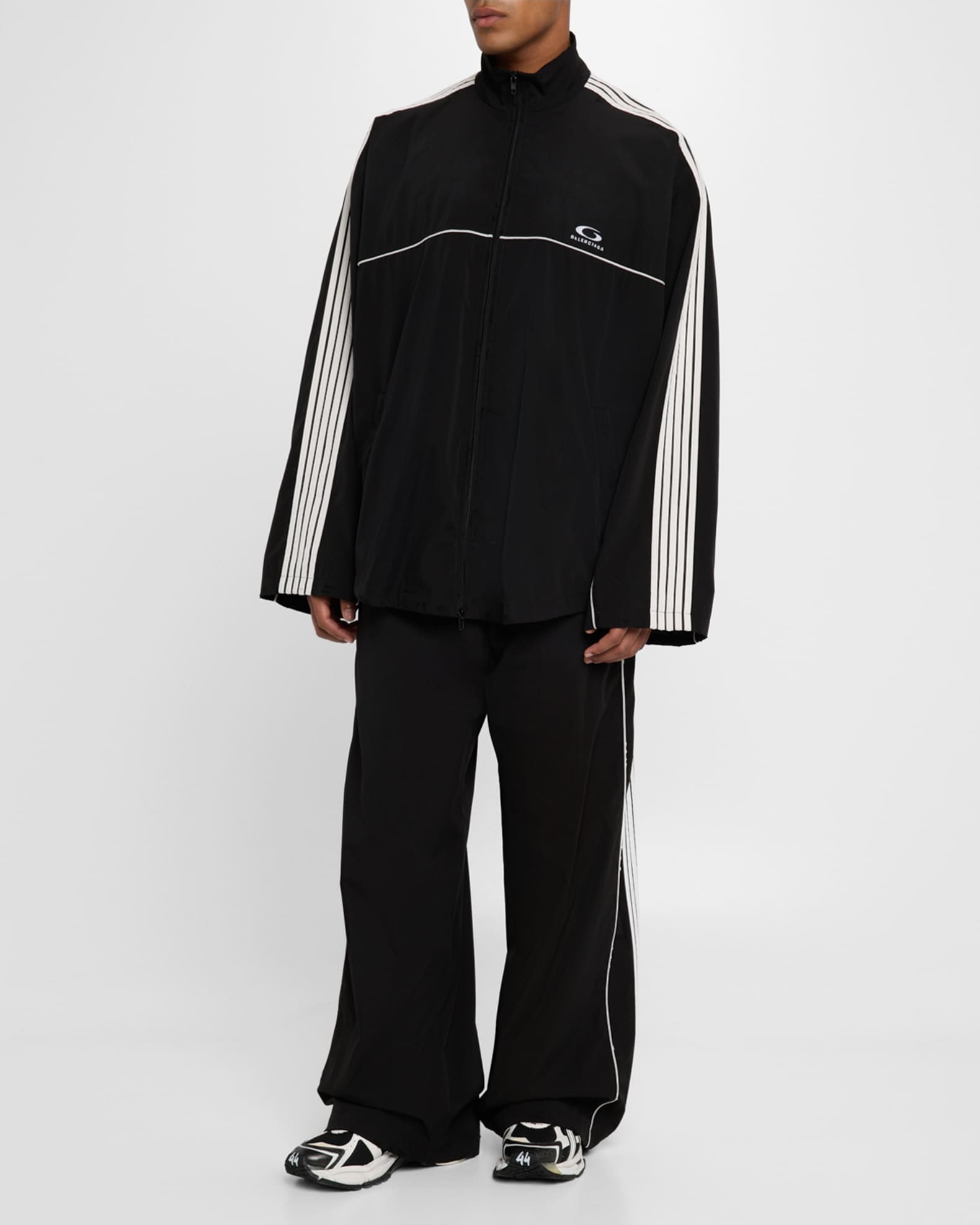 Men's Oversized-Fit Tracksuit Pants 1
