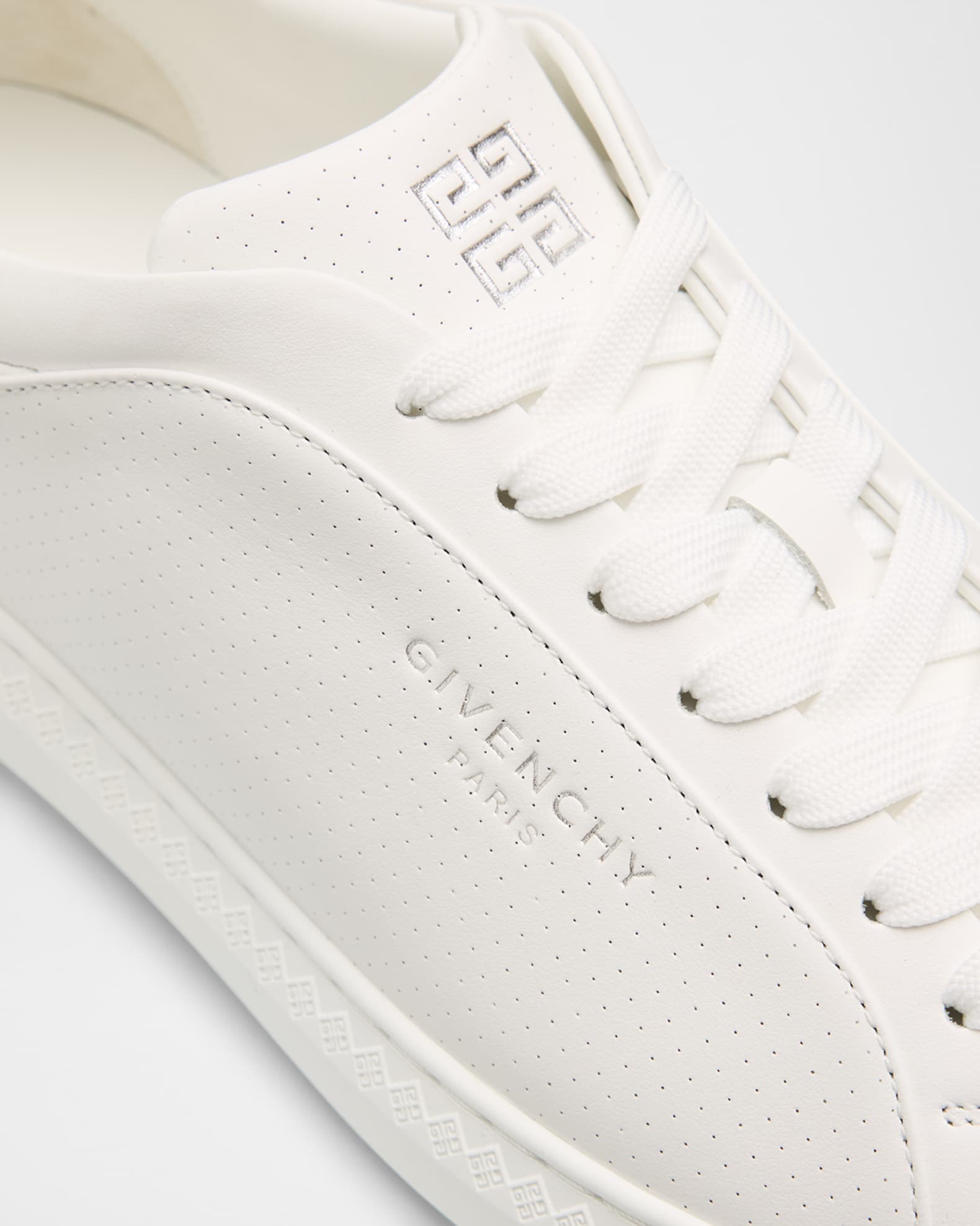 Givenchy Men's G Set Leather Low-Top Sneakers | Neiman Marcus