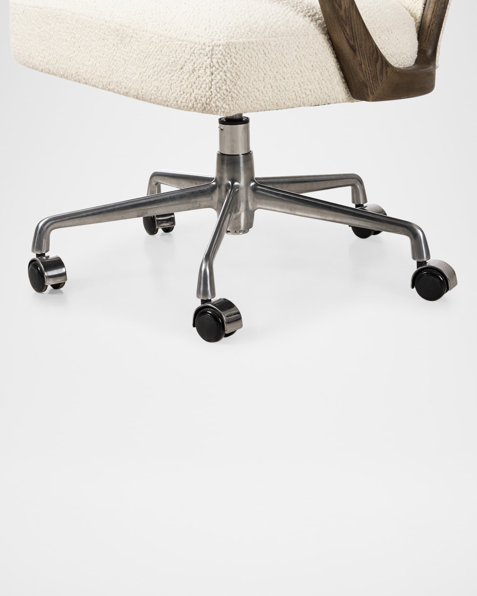 Lilo Swivel Desk Chair 1