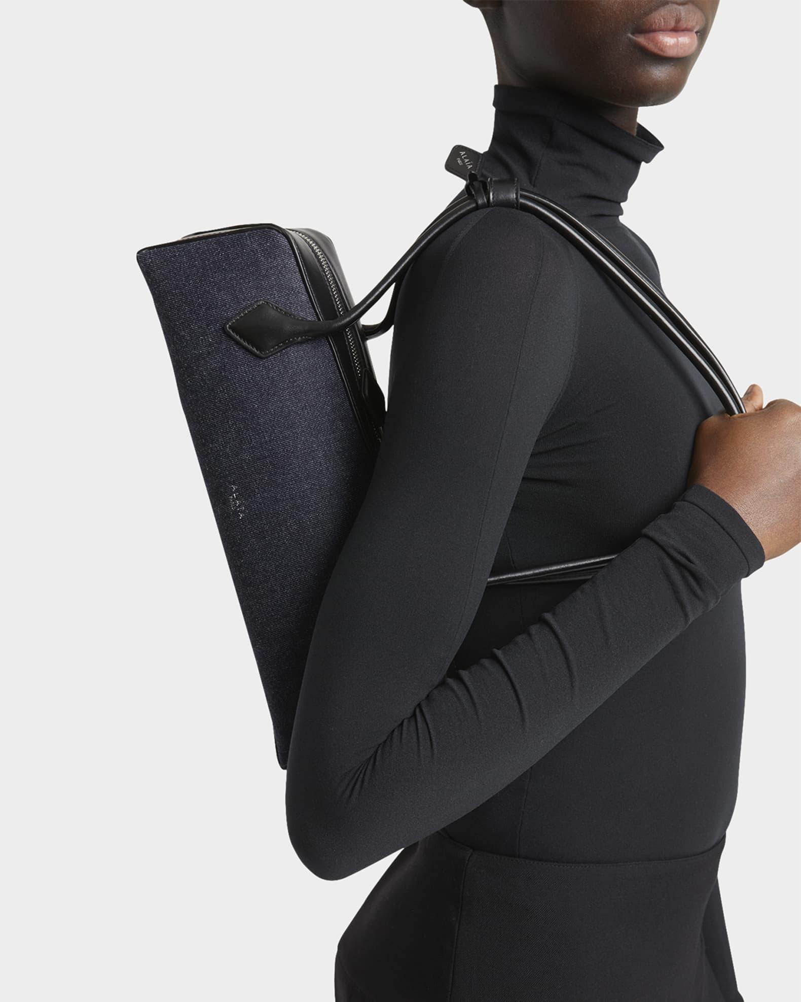 Le Teckel Medium Shoulder Bag in Denim  1