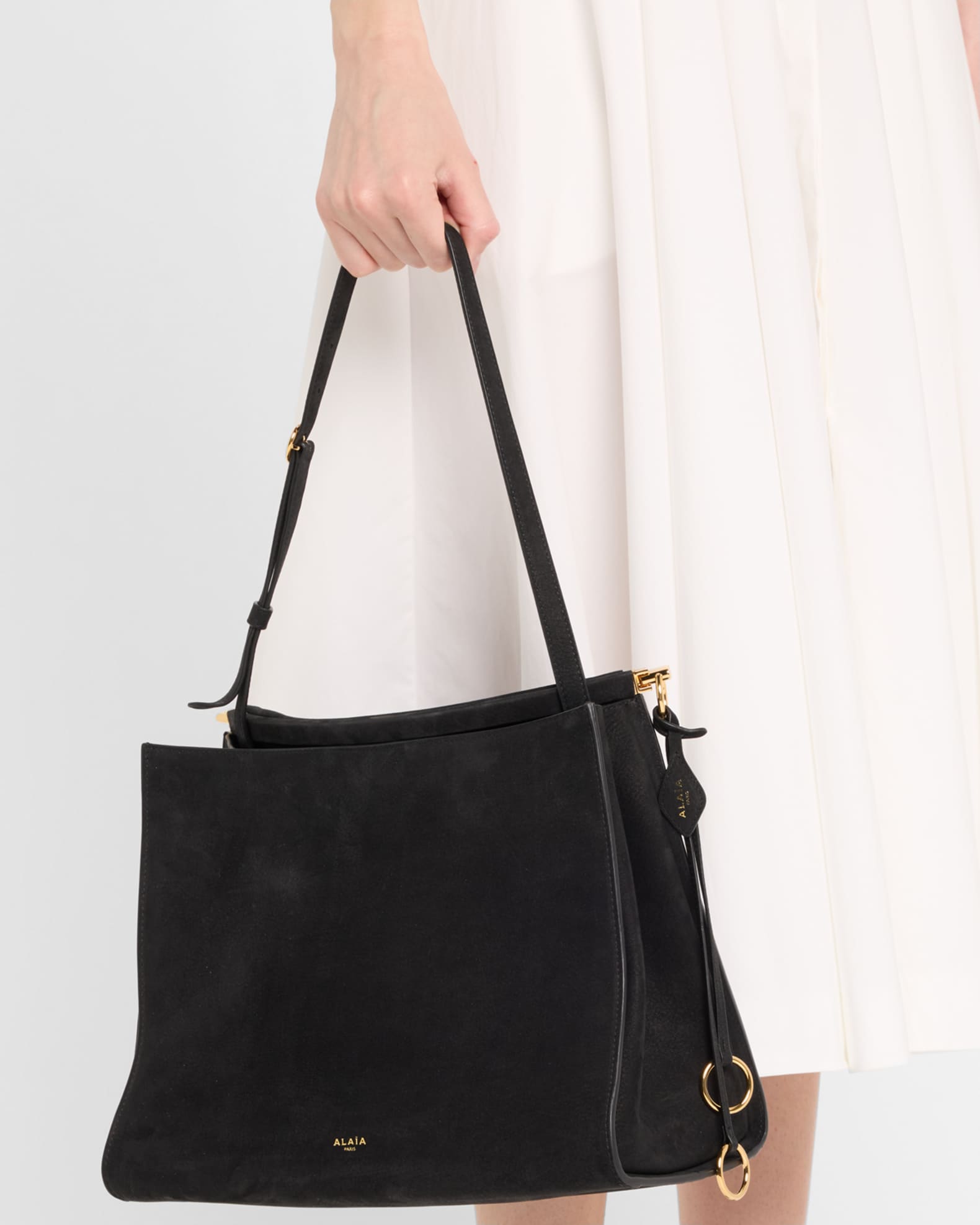 Le Click Medium Square Tote Bag in Nubuck Leather 1