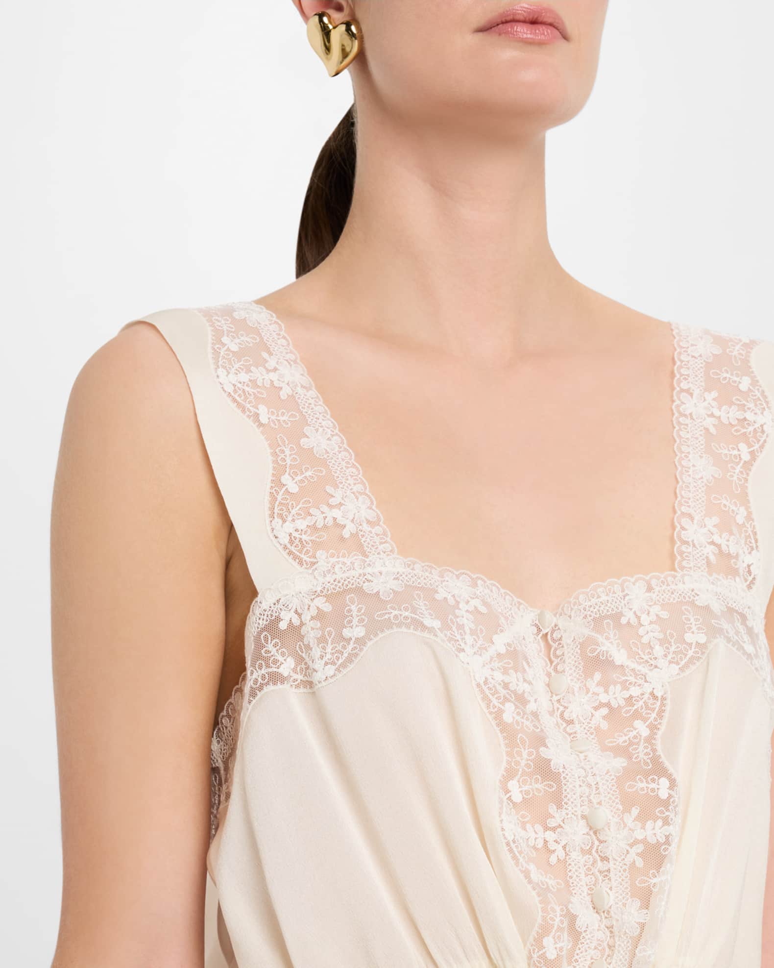 chloe シルク タンクトップ ブラウス Chloe Lace-Trim Silk Sleeveless Top | Neiman Marcus