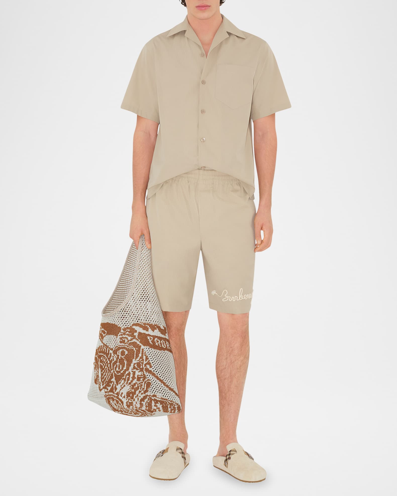 ショーツ BURBERRY EMBROIDERED POPLIN SHORTS Burberry Men's Logo-Embroidered Cotton Shorts | Neiman Marcus