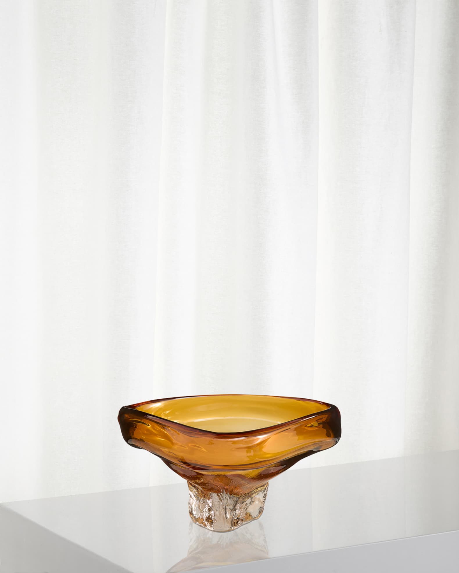 Alistair Bowl, Medium 0