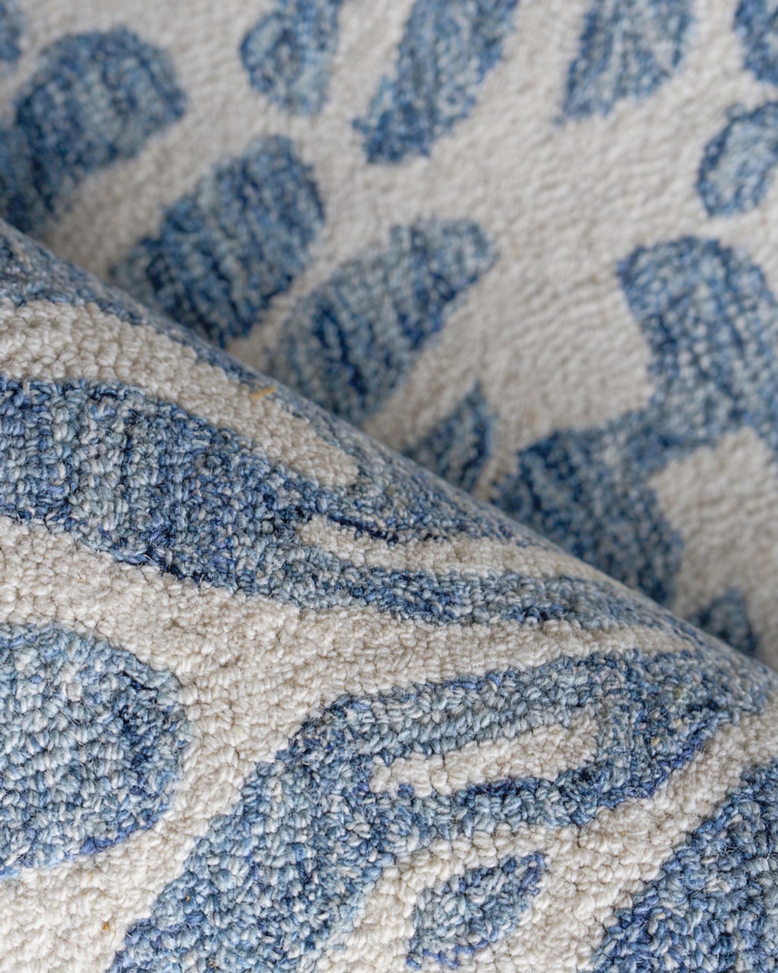 Exquisite Rugs x THE MET Botanica Hand-Tufted Blue/Ivory Rug, 5' x 8 ...
