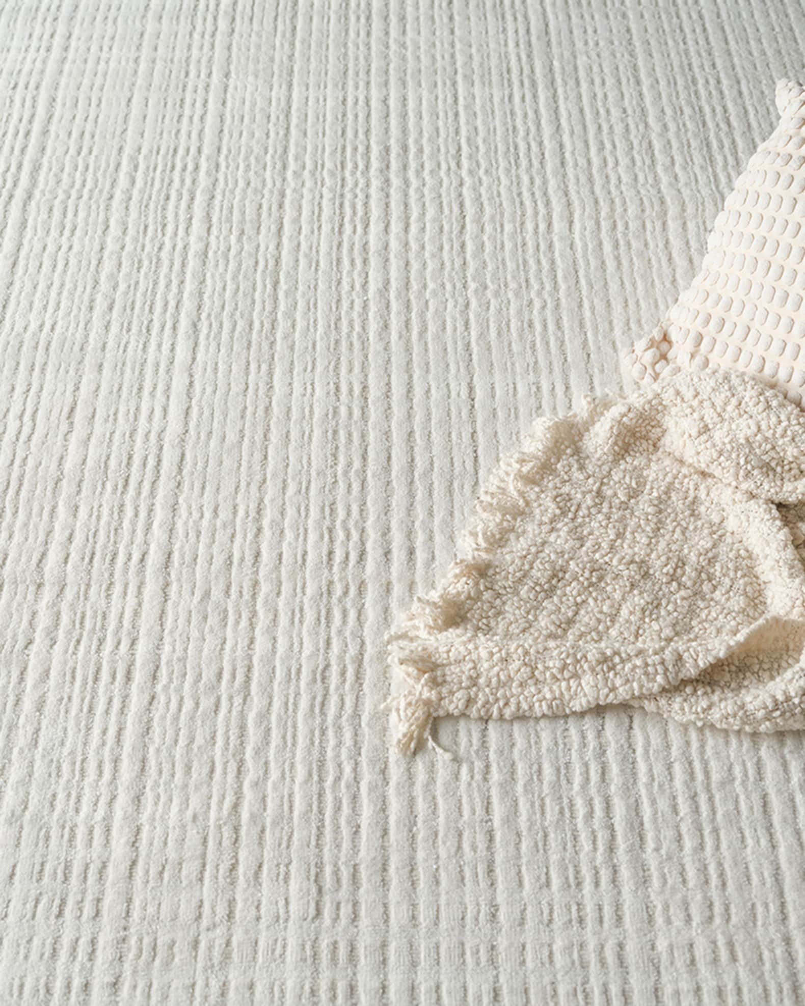 Cabrini Hand-Loomed White Rug 1