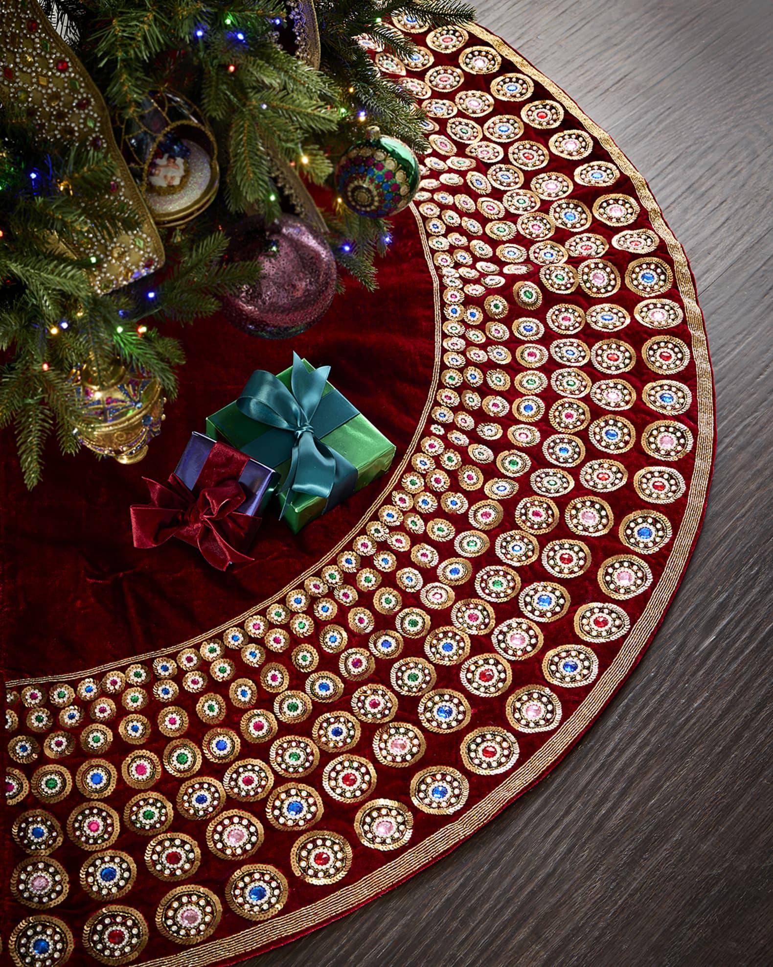 60" Sequin and Gem Tree Skirt  0