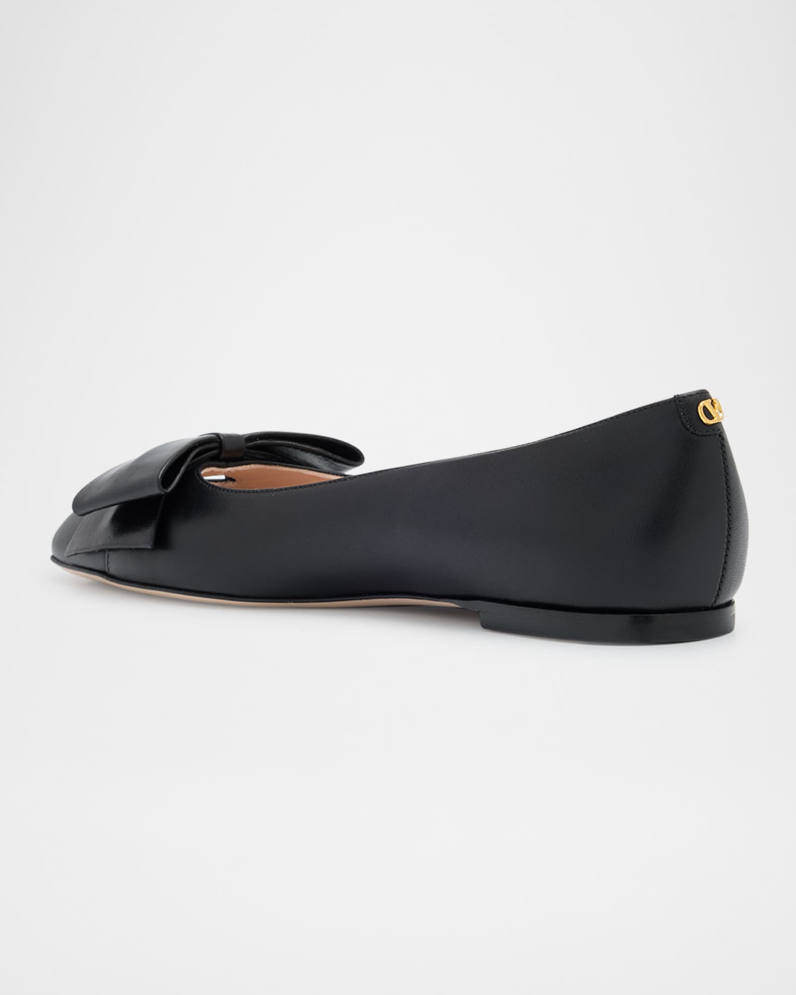 【関税&送料込】Valentino Garavani Bowow Leather Ballerinas Valentino Garavani Bowow Leather Ballerina Flats | Neiman Marcus