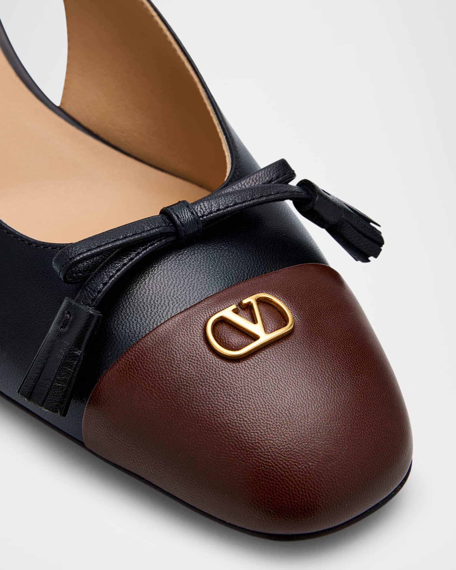 Valentino Garavani Valet Du Roi VLogo Leather Slingback