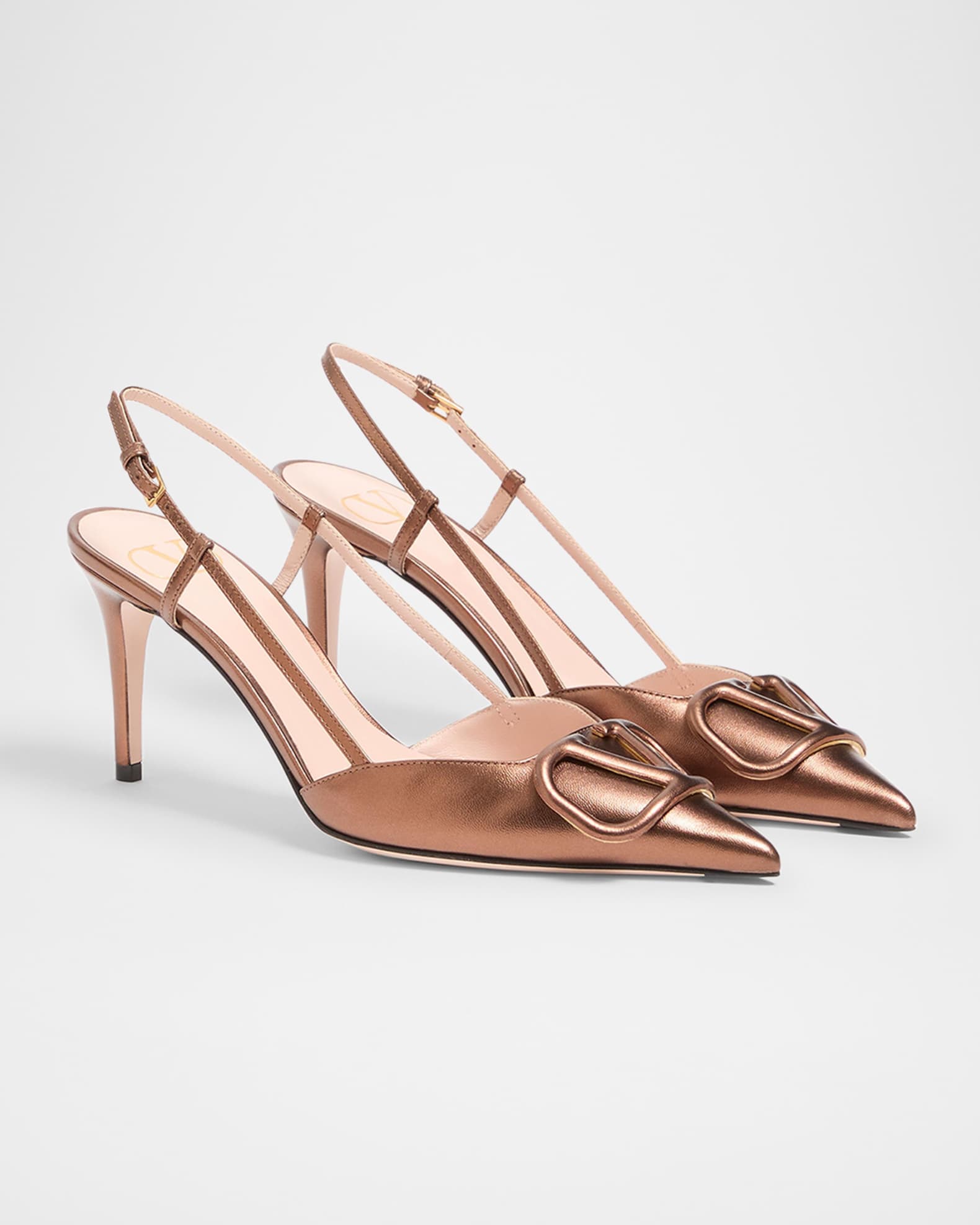 【VALENTINO】V LOGO PUMPS Valentino Garavani Women's V Logo Pointed Toe Slingback