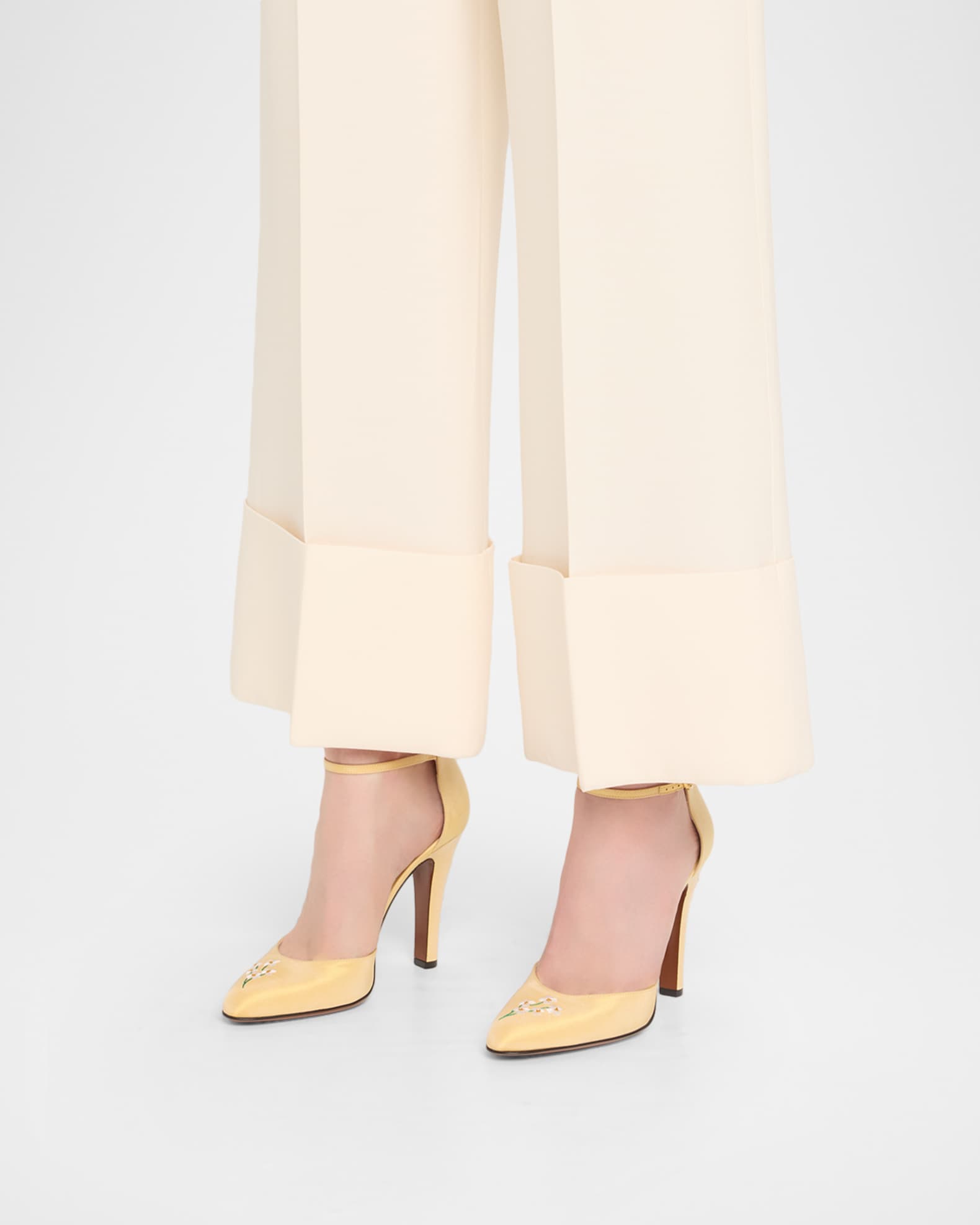 Valentino Garavani Hi Dolly Daisy Embroidered Satin Pumps