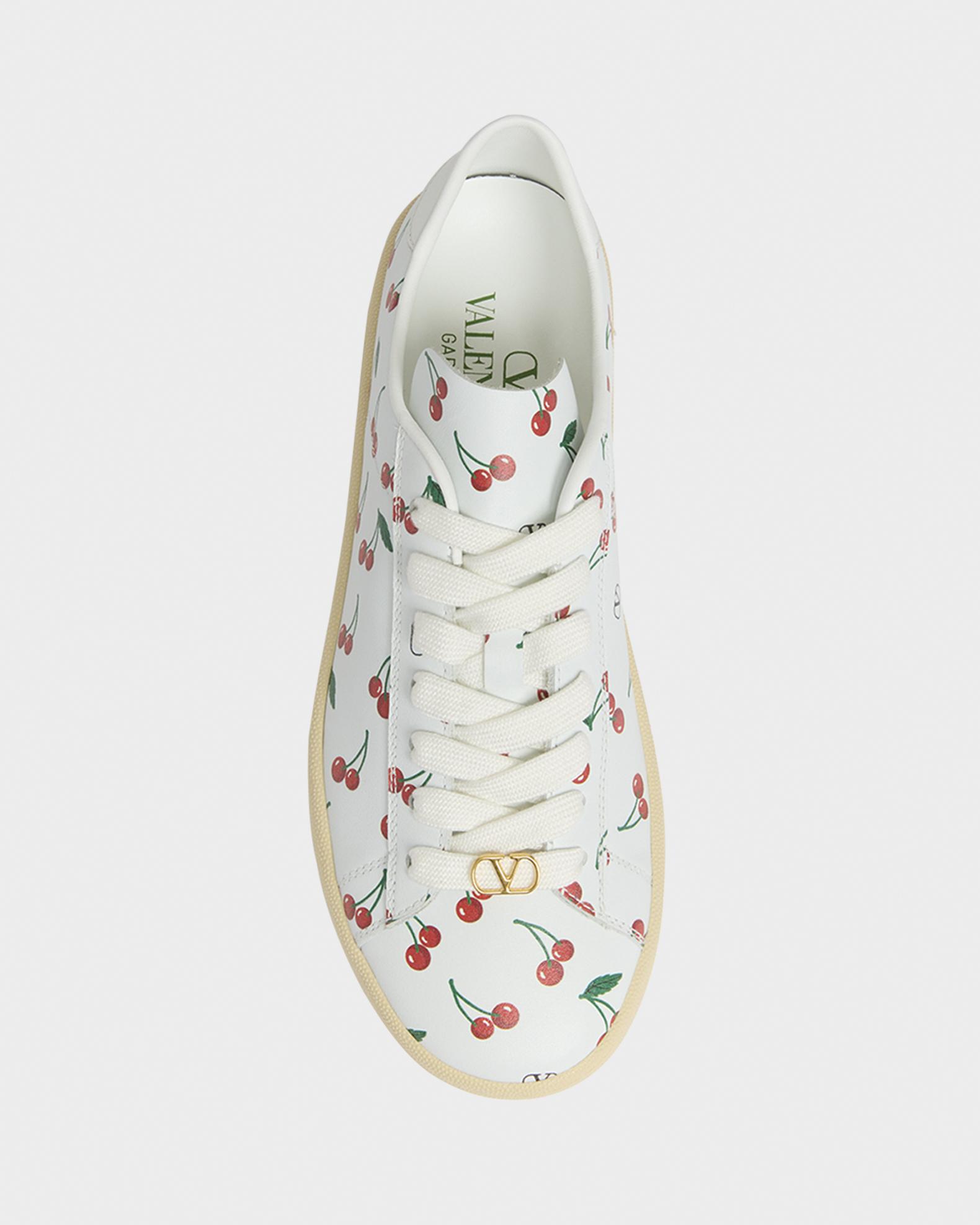 Valentino VLogo Signature Round Toe Sneakers VALENTINO GARAVANI - Upvillage sneakers | Leam Roma - Luxury  main image 2