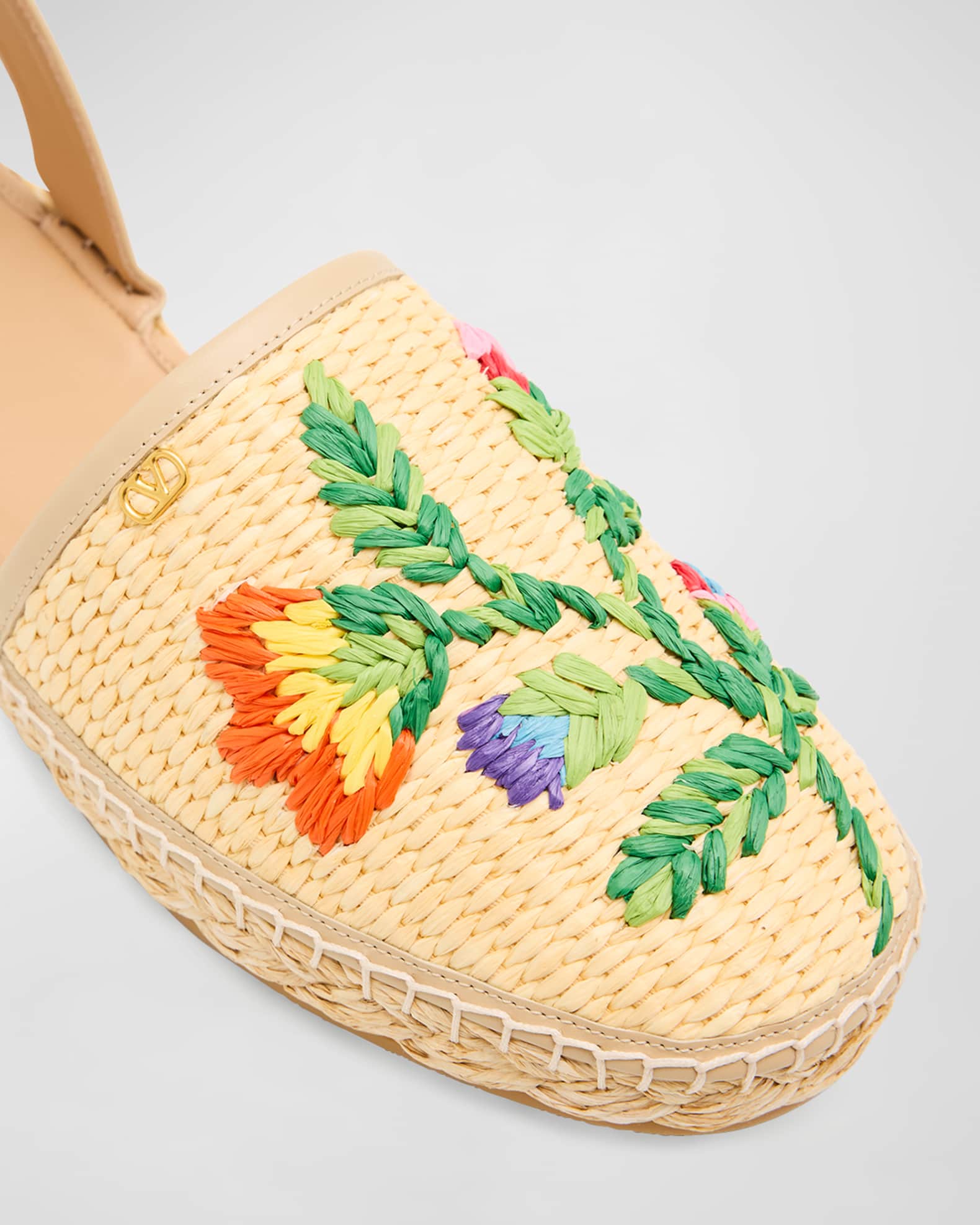 C.O.H Valenna 50S 3点 Craft One Happiness Valentino Garavani Bribri Raffia Flower Flat Espadrille Sandals