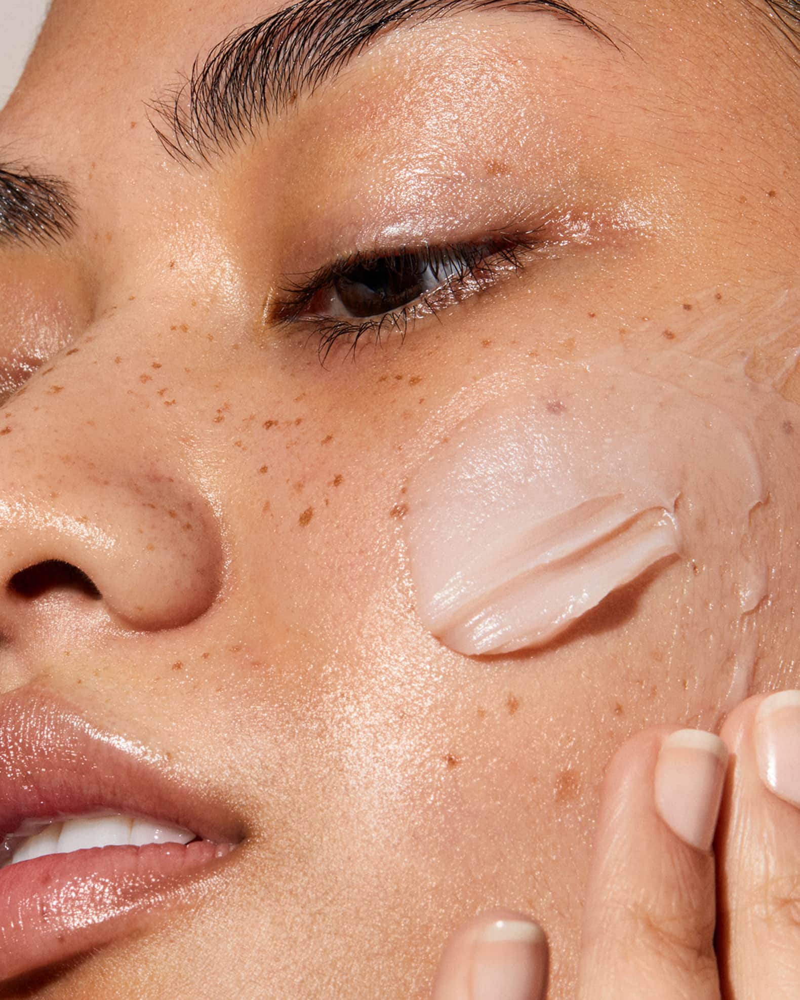 Omorovicza Queen Cream, 1 oz. | Neiman Marcus