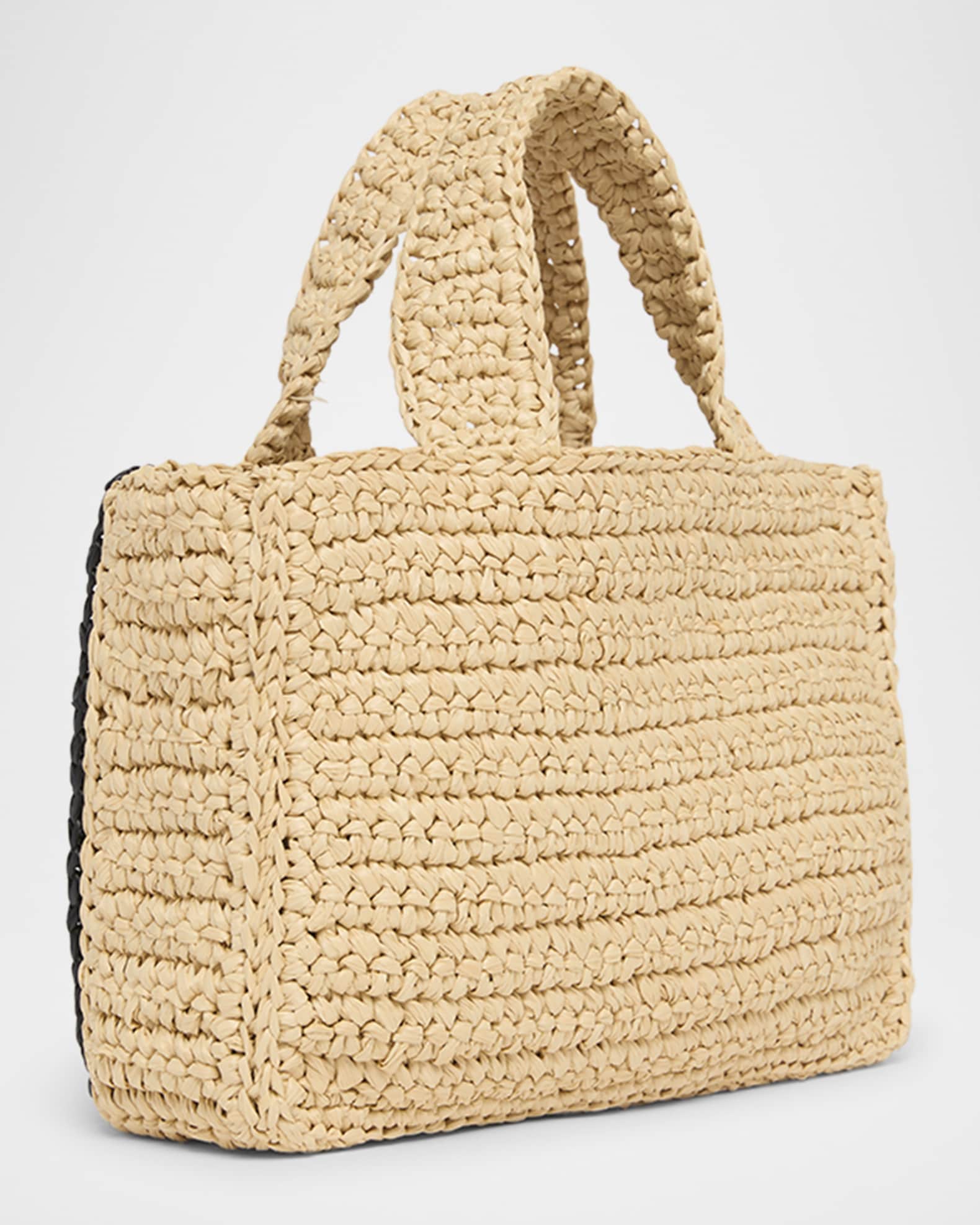 トートバッグ VALENTINO GARAVANI VIVA SUPERSTAR CROCHET TOTE BAG Valentino Garavani Viva Superstar Crochet Raffia Small Tote