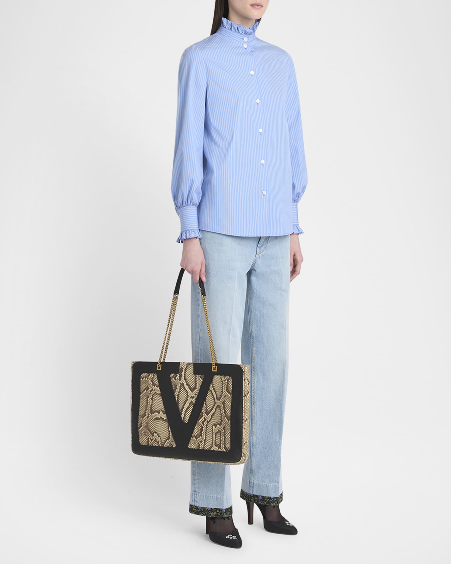 トートバッグ Valentino Garavani Large Shopping Bag \"Viva Superstar\" Valentino Garavani Viva Superstar Large Leather Tote Bag
